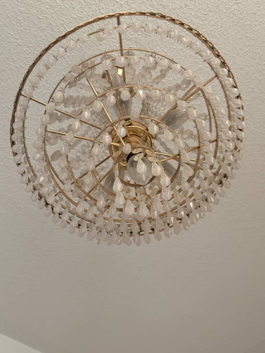 Elegant Crystal Chandelier - photo 2