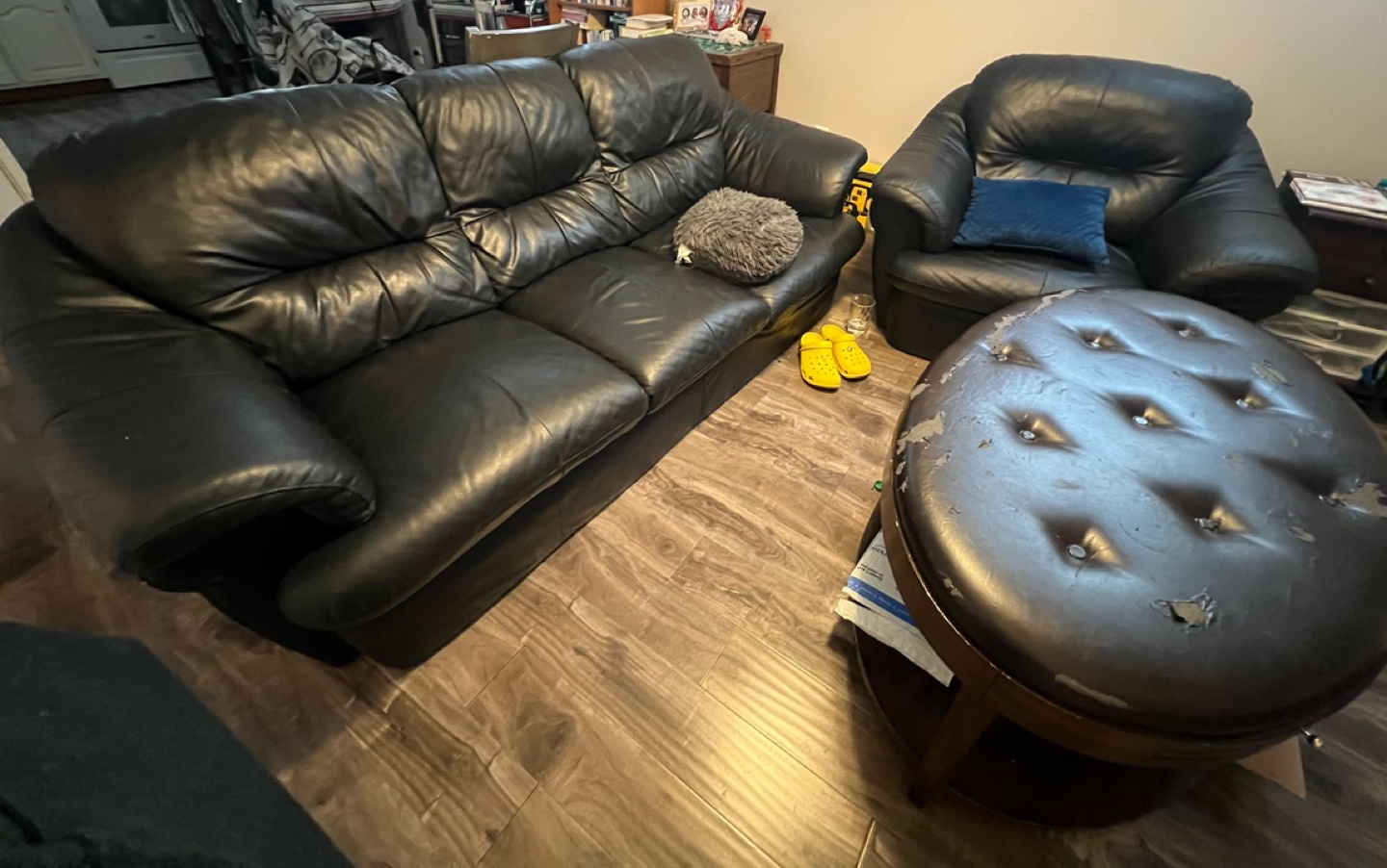 Black Leather Sofa Set
