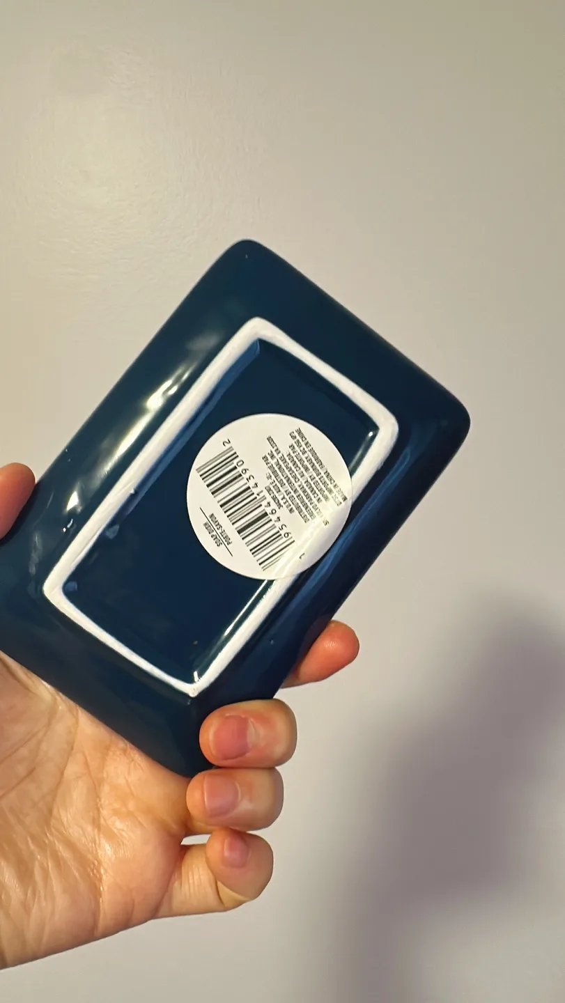 (used) navy toothbrush holder & soap dish #freecycle image indicator(4)