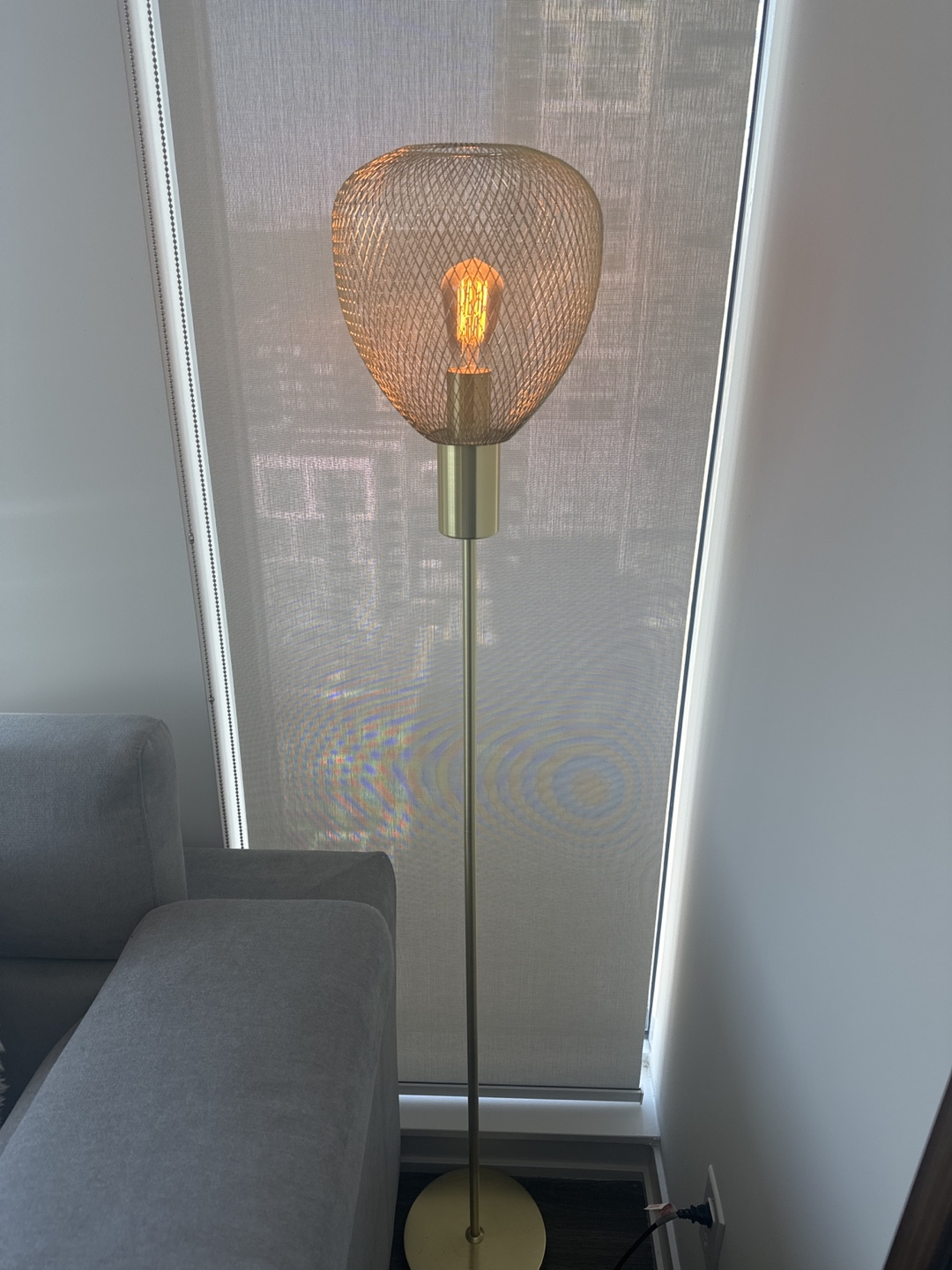Gold Metal Wire Floor Lamp - photo 3
