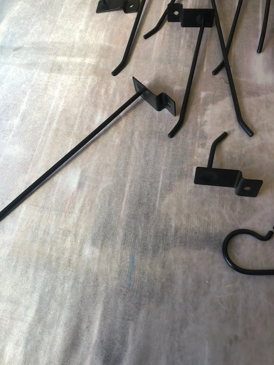 Bulk Lot of Black Metal Hooks & Holders image indicator(3)