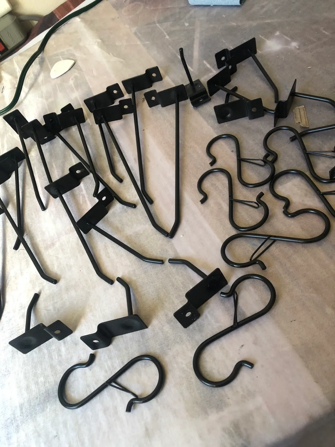 Bulk Lot of Black Metal Hooks & Holders image indicator(2)