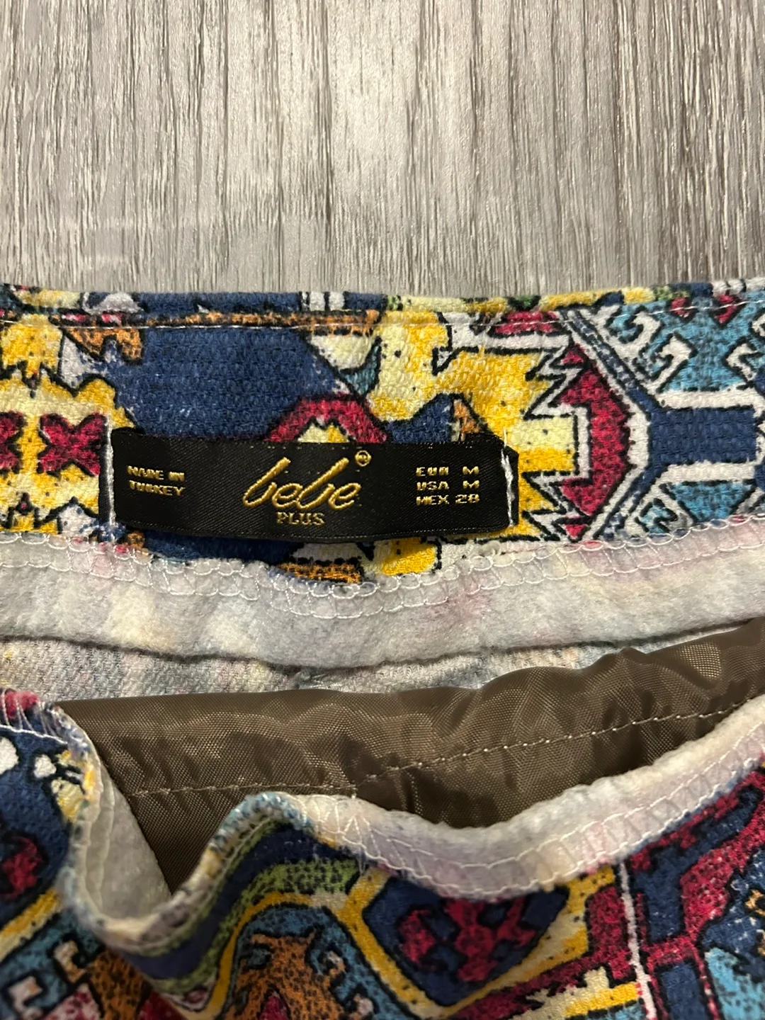 Multicoloured Patterned Shorts image indicator(2)