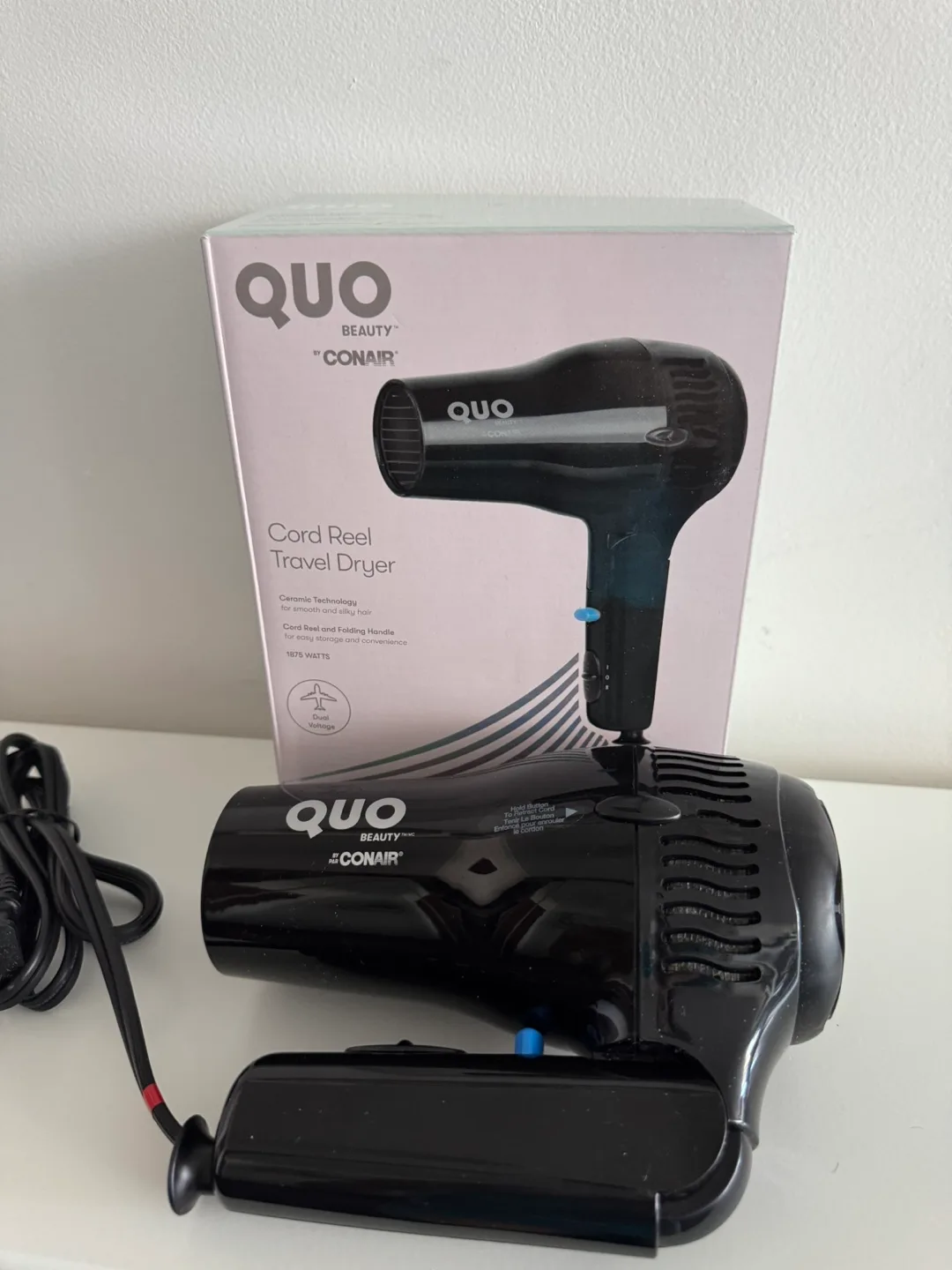 Quo by Conair Cord Reel Travel Hair Dryer image indicator(5)