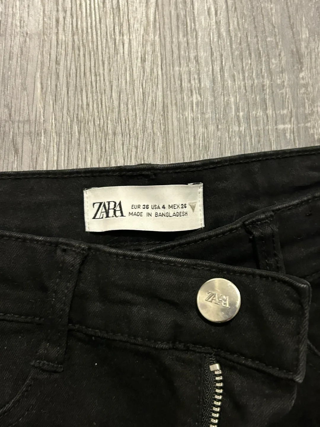 Two pairs of black skinny jeans image indicator(3)