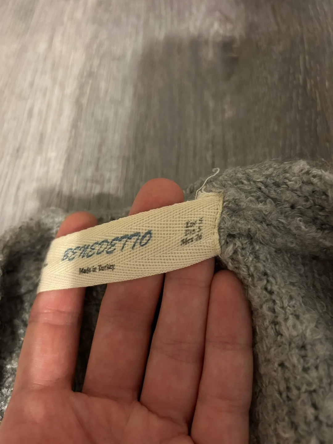 Grey Cardigan image indicator(3)