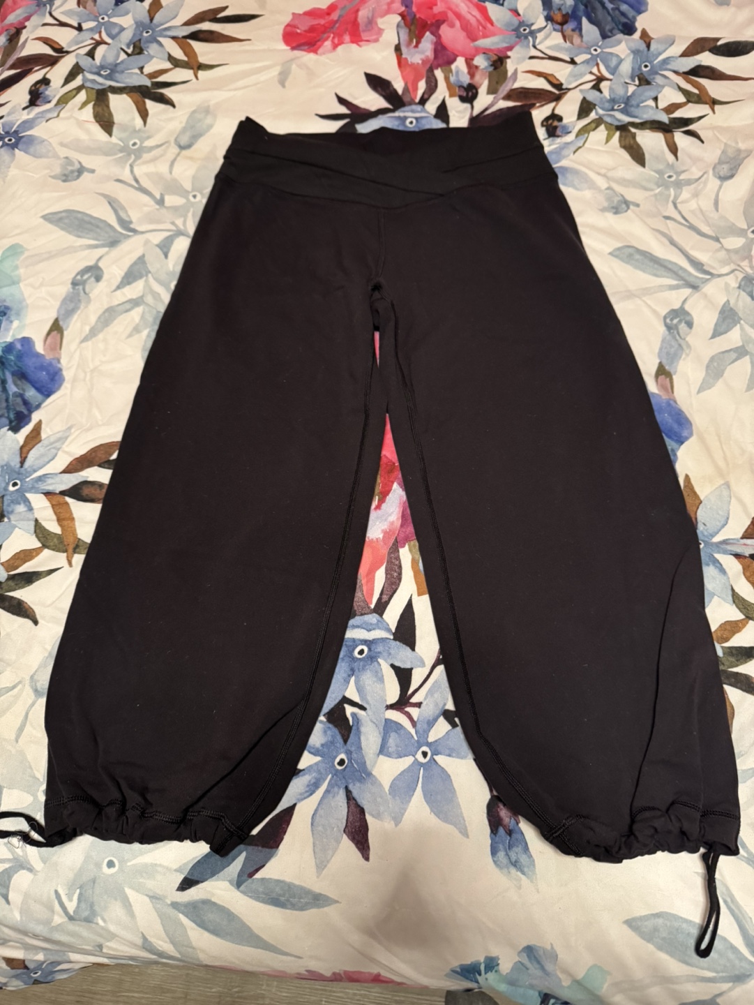 Lululemon Black Crop Pants with Drawstrings