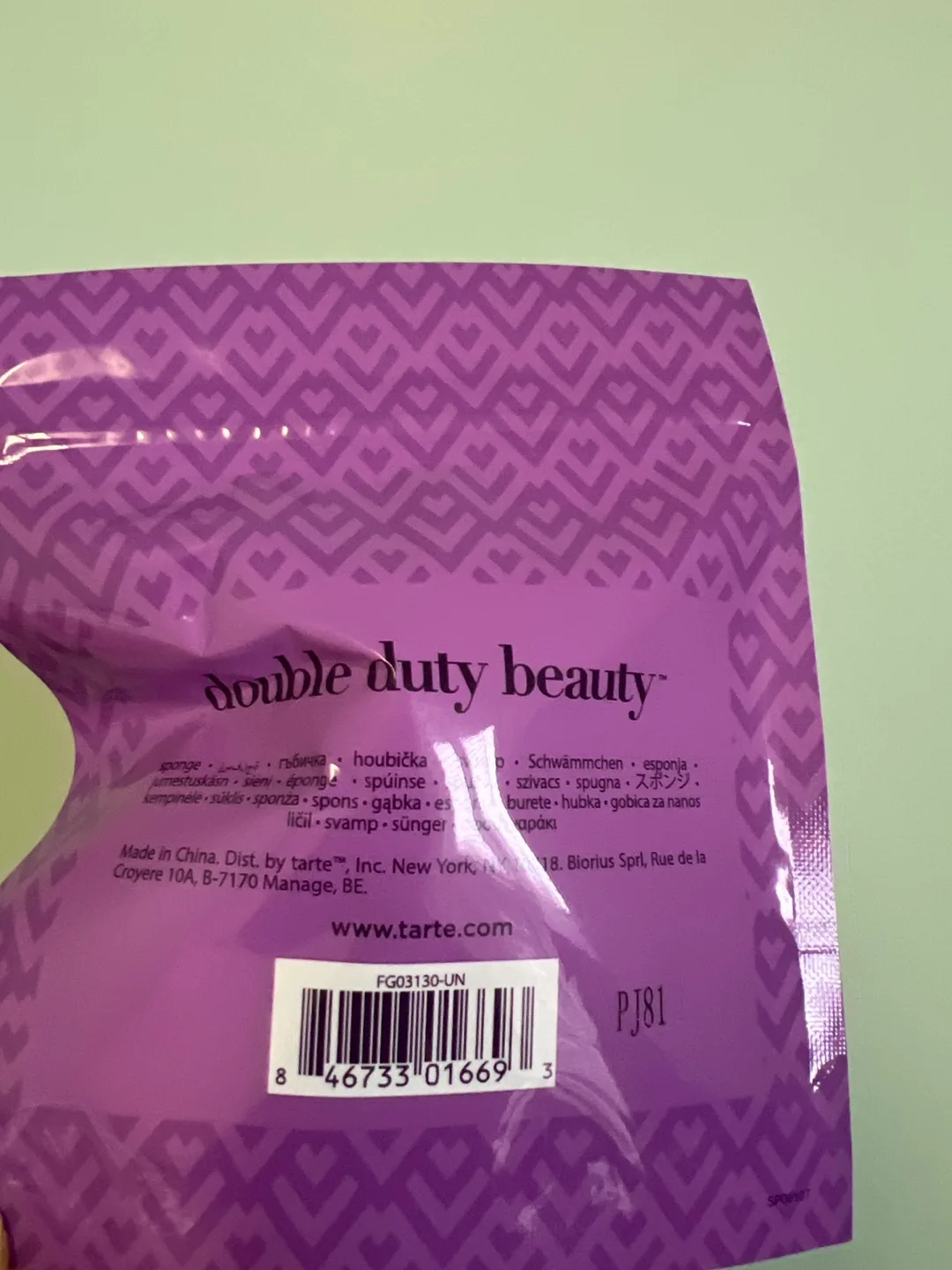 Tarte Double Duty Beauty Quickie Blending Sponge image indicator(2)