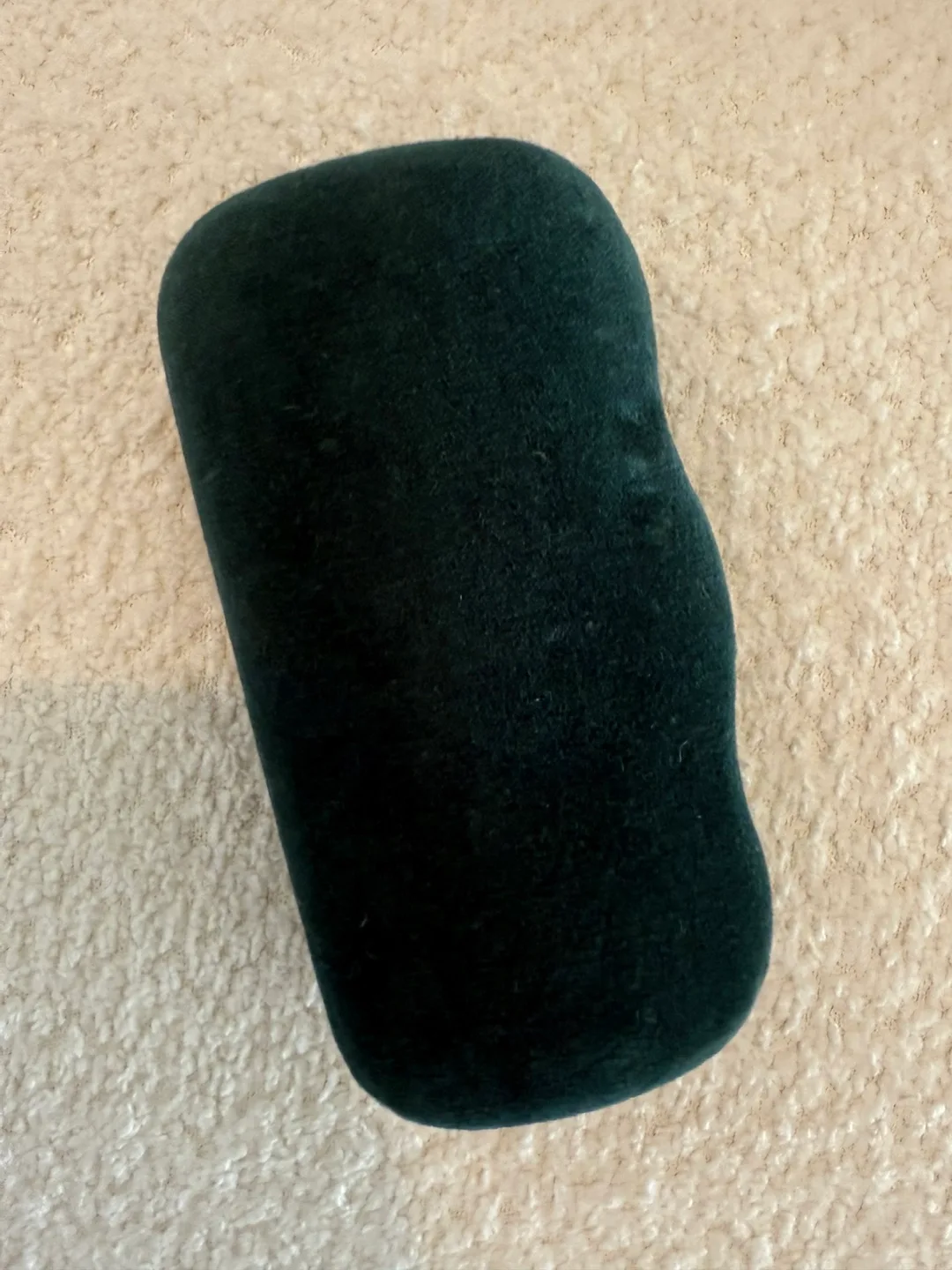 Gucci Sunglasses with Case image indicator(5)