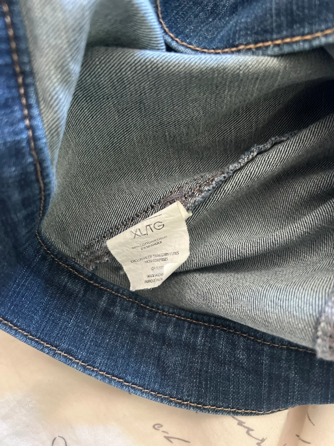 Bootlegger Women's Denim Jacket image indicator(6)