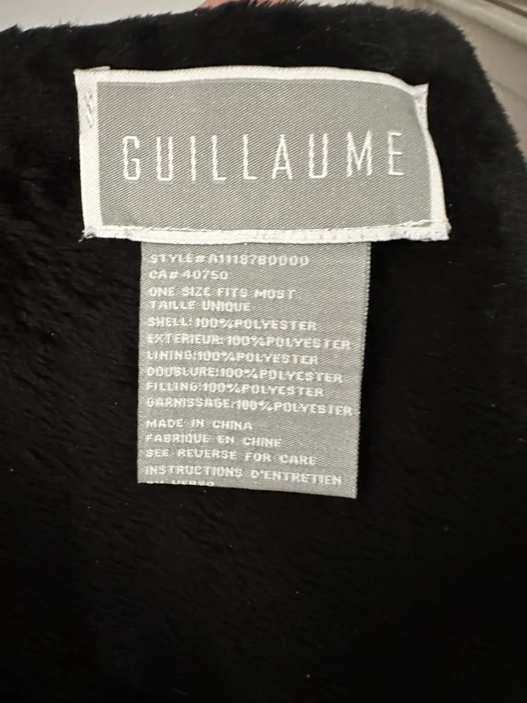 Black Faux Fur Scarf - Guillaume image indicator(5)