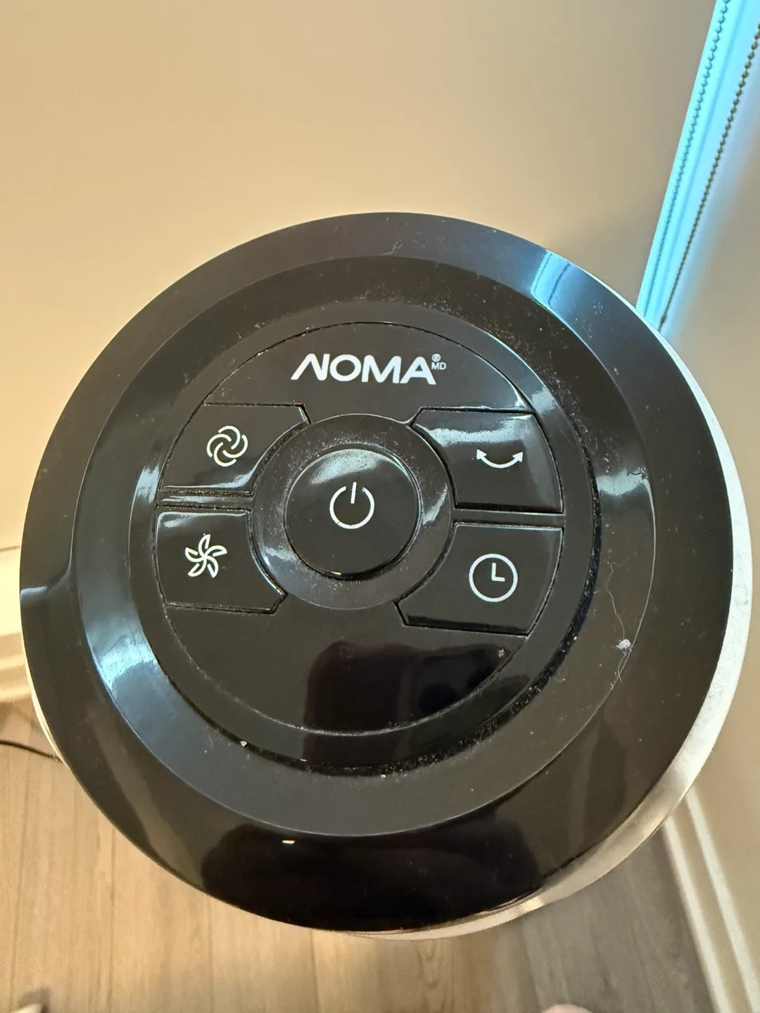 Tower Fan with Remote 3-Speed image indicator(3)