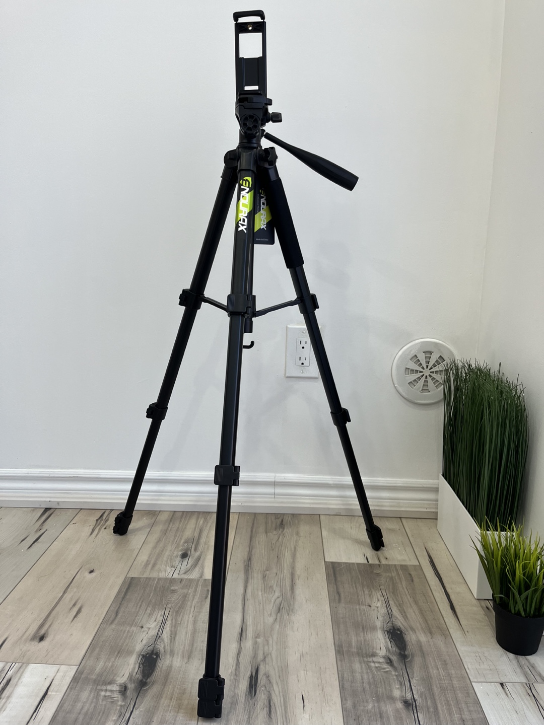 66” Portable Tripod with Phone Holder with Bag - photo 4