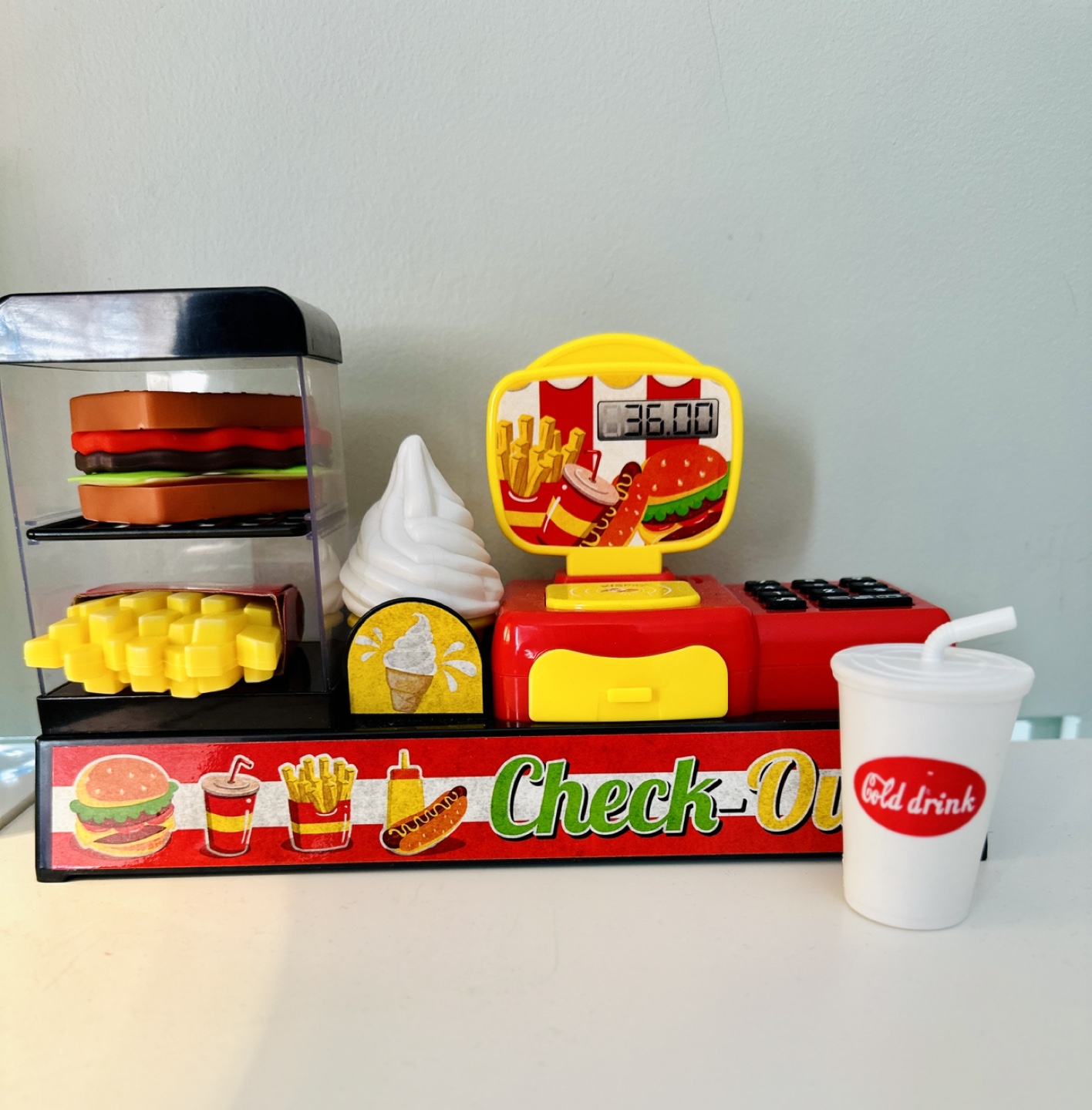 Fast Food Playset with Working Cash Register – Like NW
