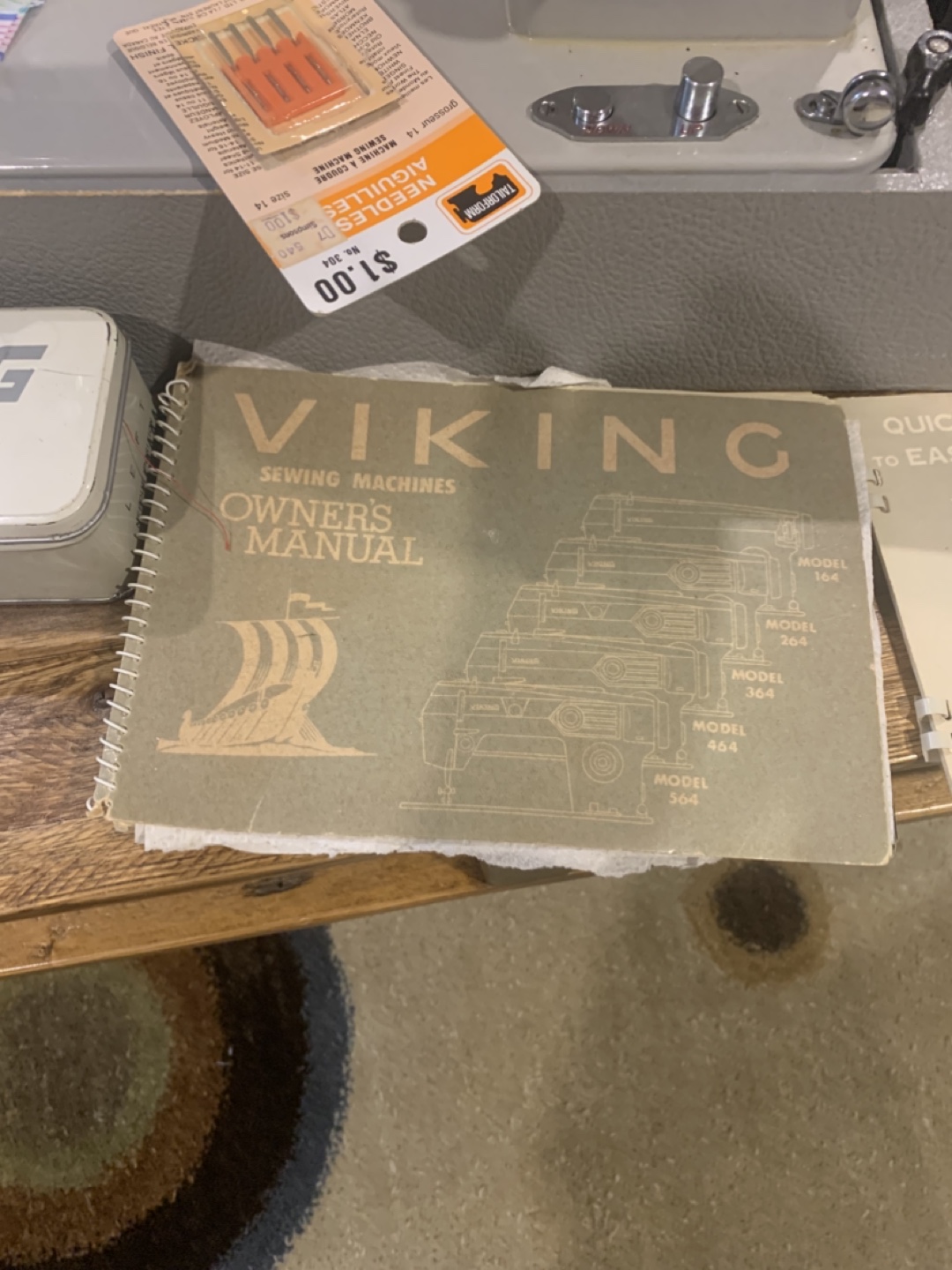 Vintage Viking Sewing Machine with Accessories - photo 2