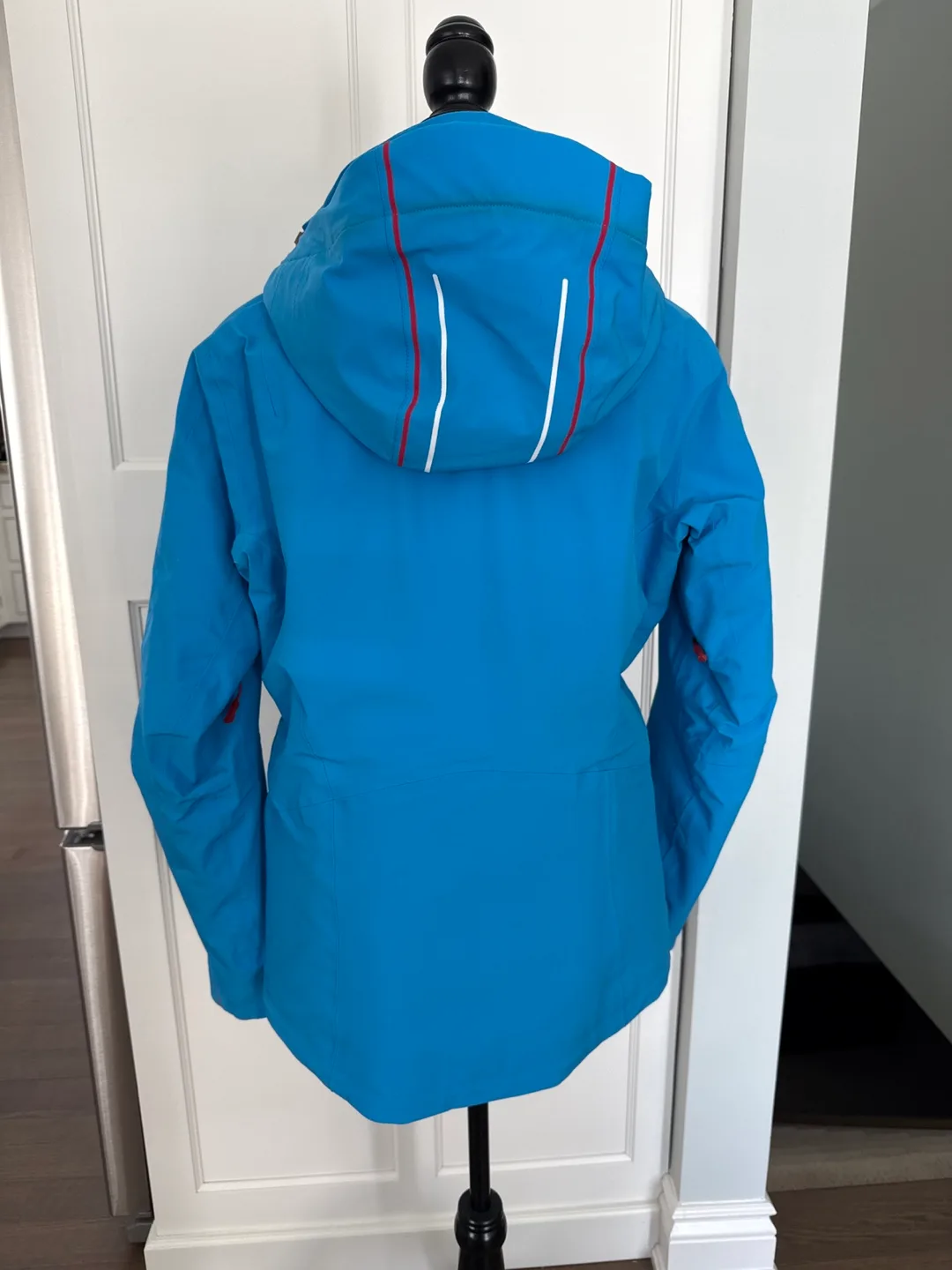 ❄️Salomon Ski Jacket image indicator(2)