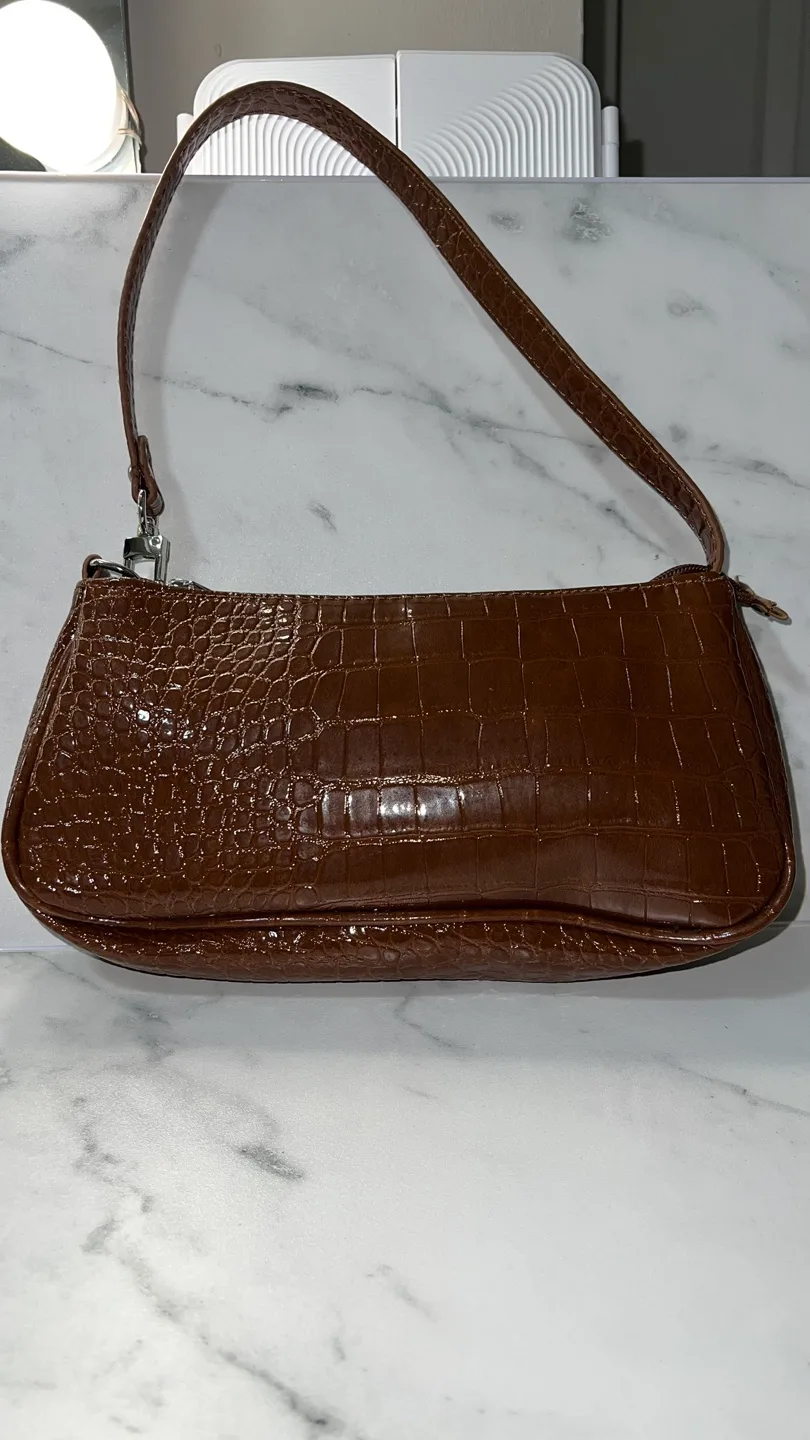 Brown Crocodile Pattern Baguette Bag thumbnail