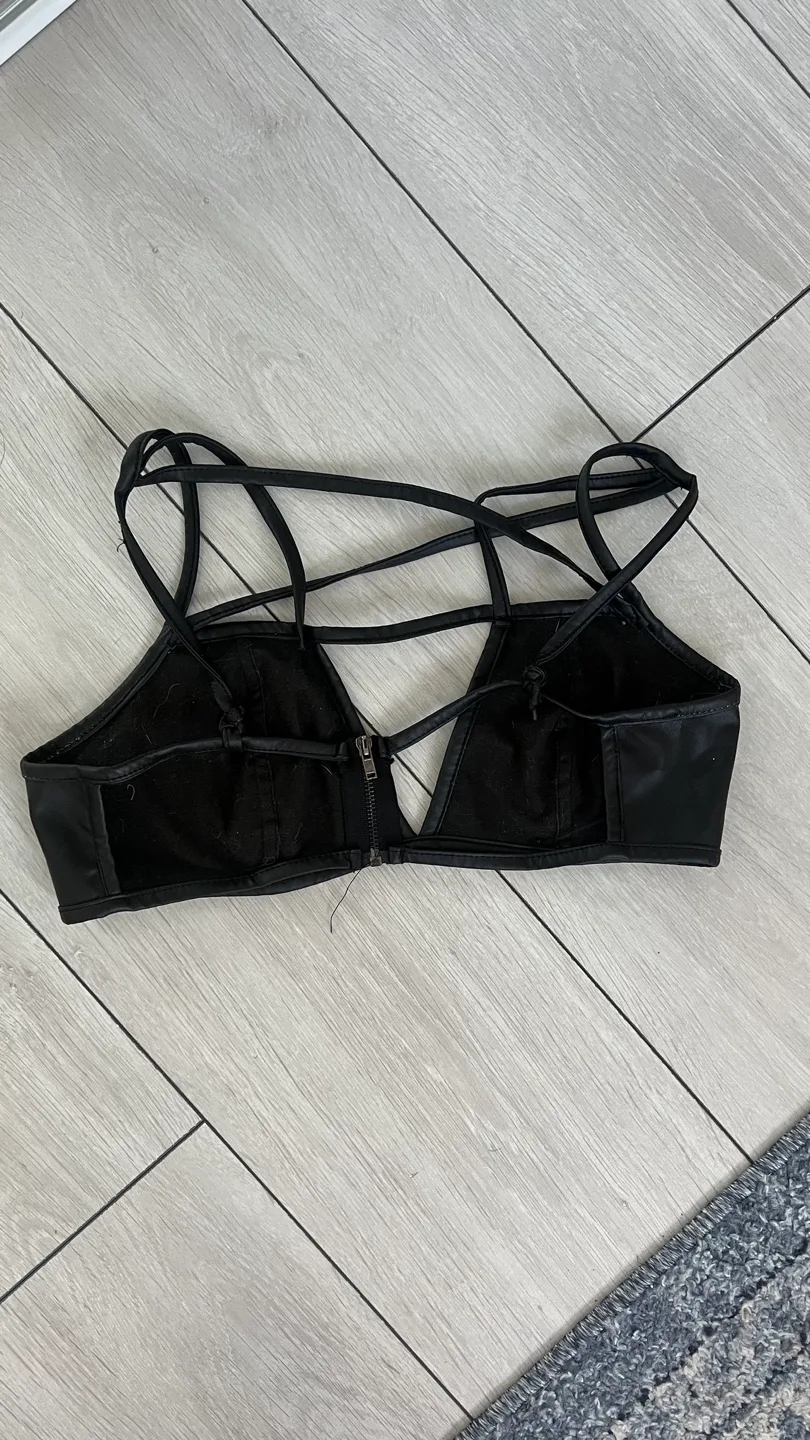 REHAB rave/festival top - size medium image indicator(3)