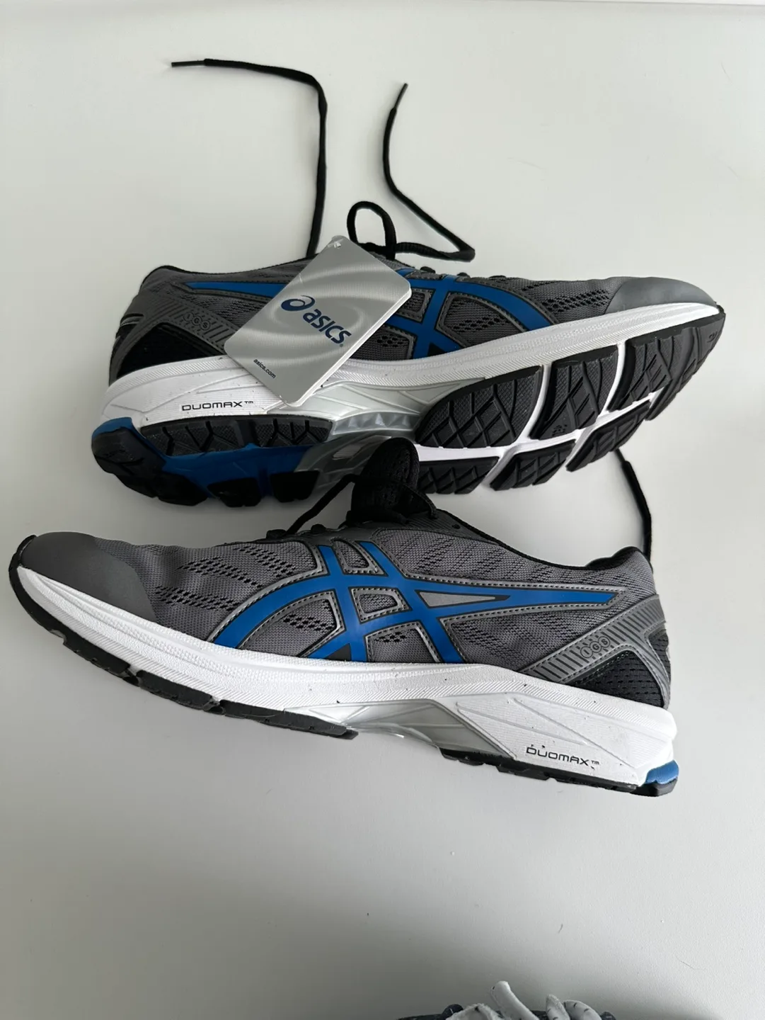 ASICS Men's Duomax Sneakers image indicator(2)