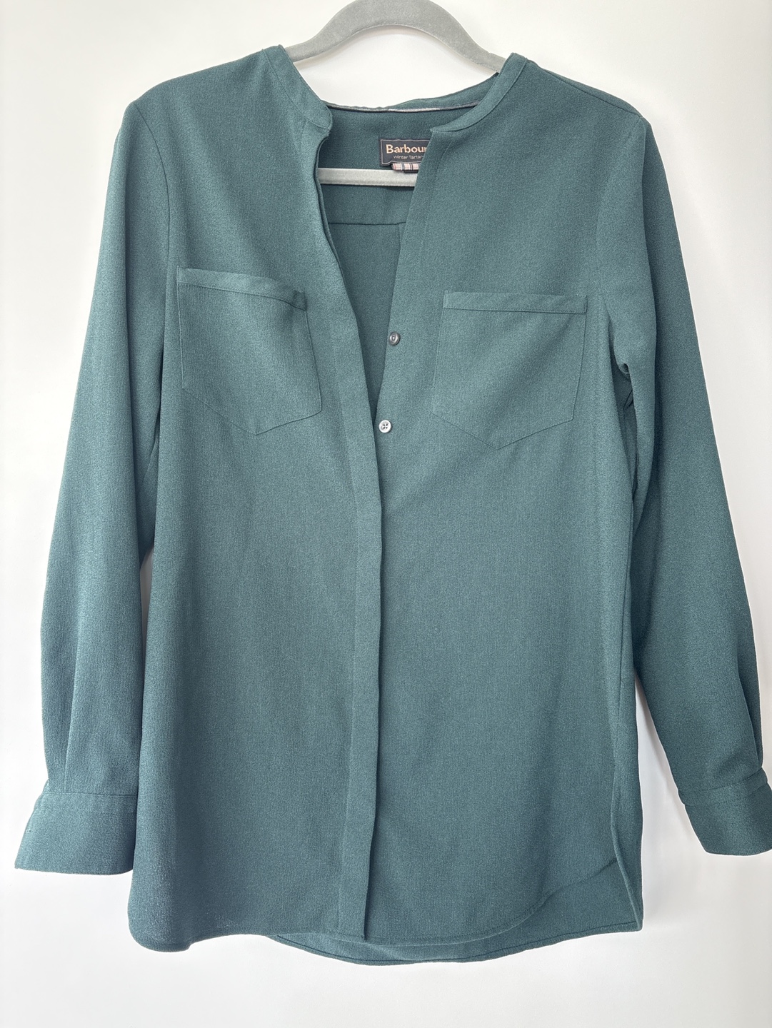 🏈 Barbour Women's Green Long Sleeve Button-Down Blouse Sz 10