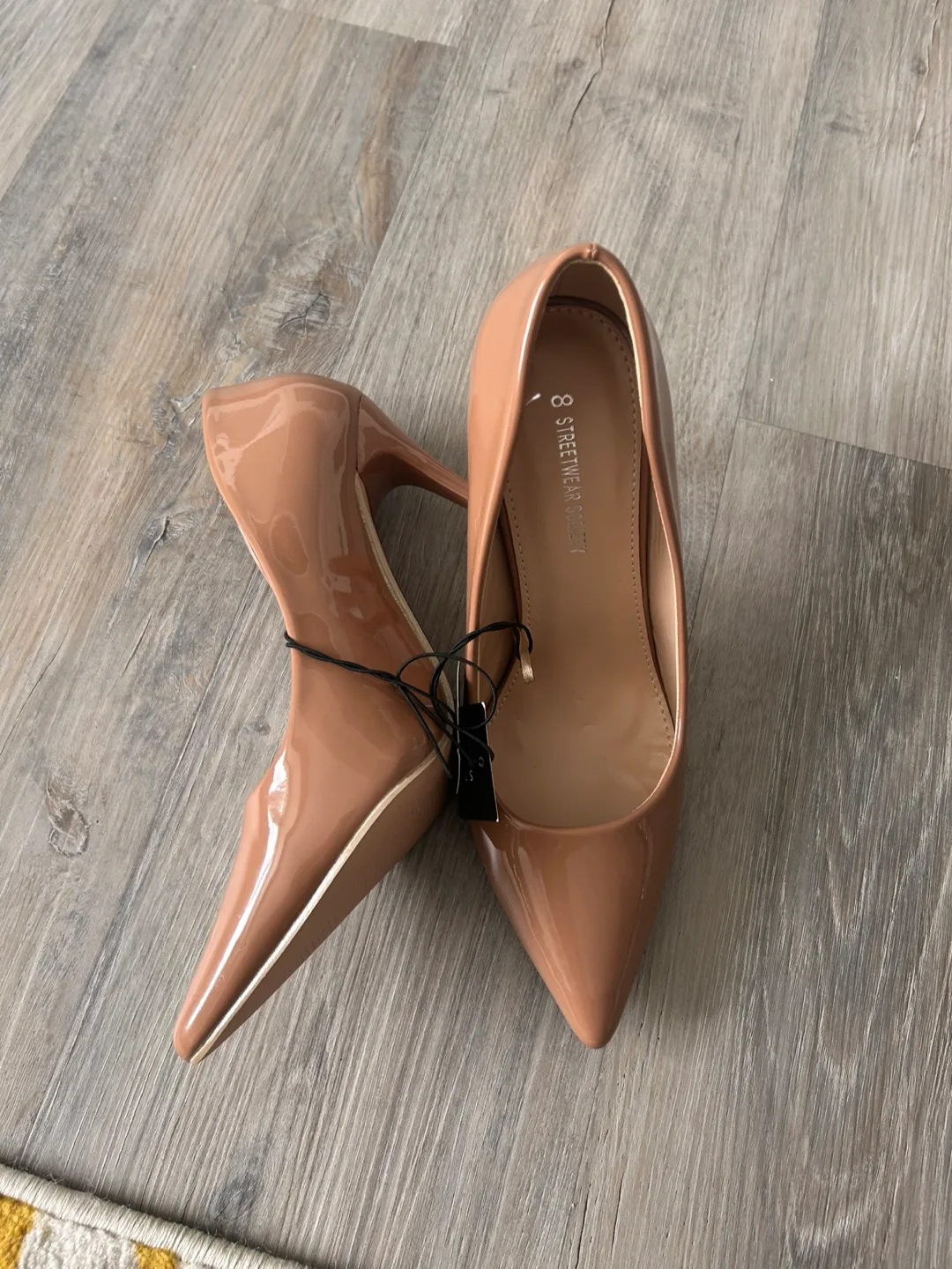 Brand New Streetwear Society Brown Pointed-Toe Heels - Size 8 image indicator(2)