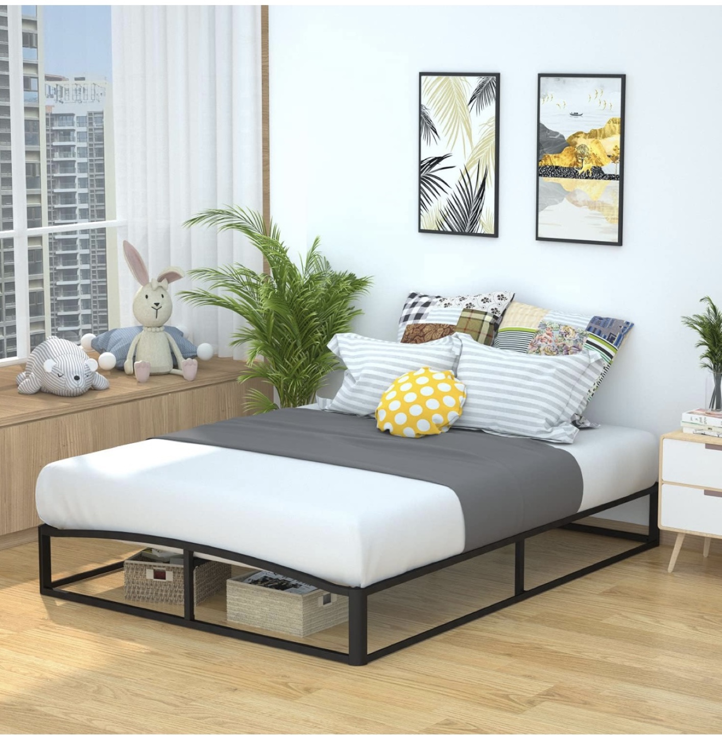Queen Metal Platform Bed Frame with Headboard