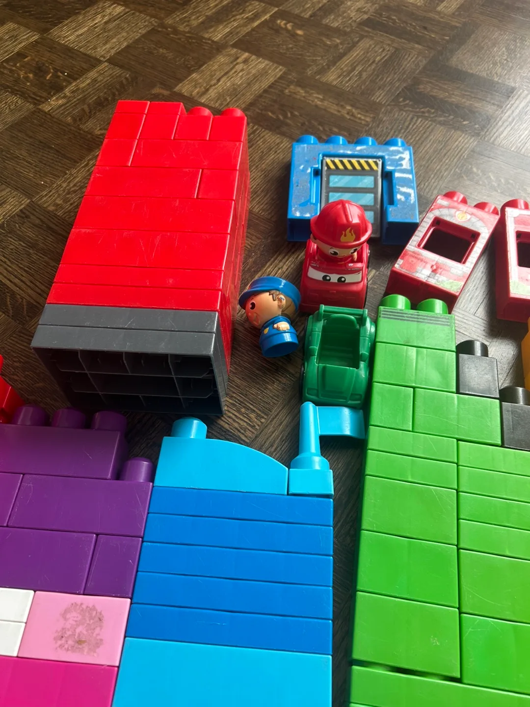 ‼️Moving sale ‼️Mega Bloks Big Building Bag image indicator(5)