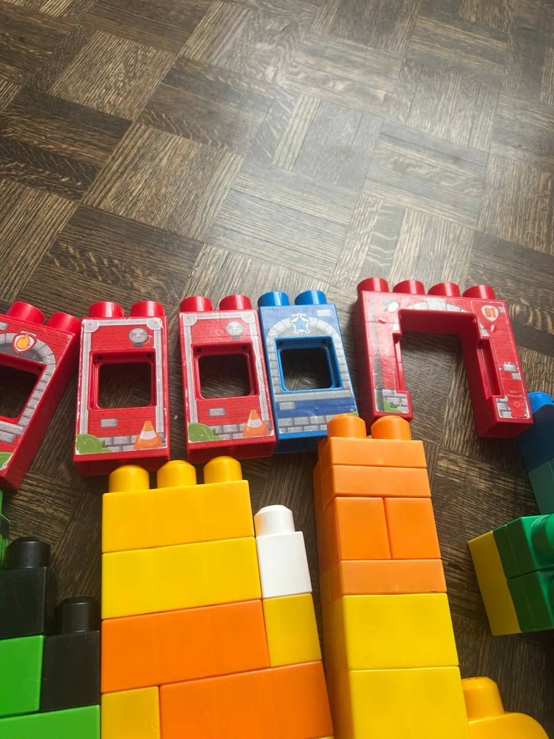‼️Moving sale ‼️Mega Bloks Big Building Bag image indicator(4)