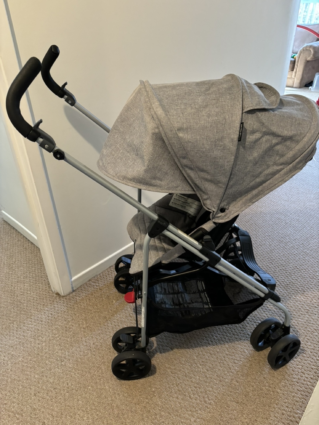 Evenflo reversible stroller - photo 4