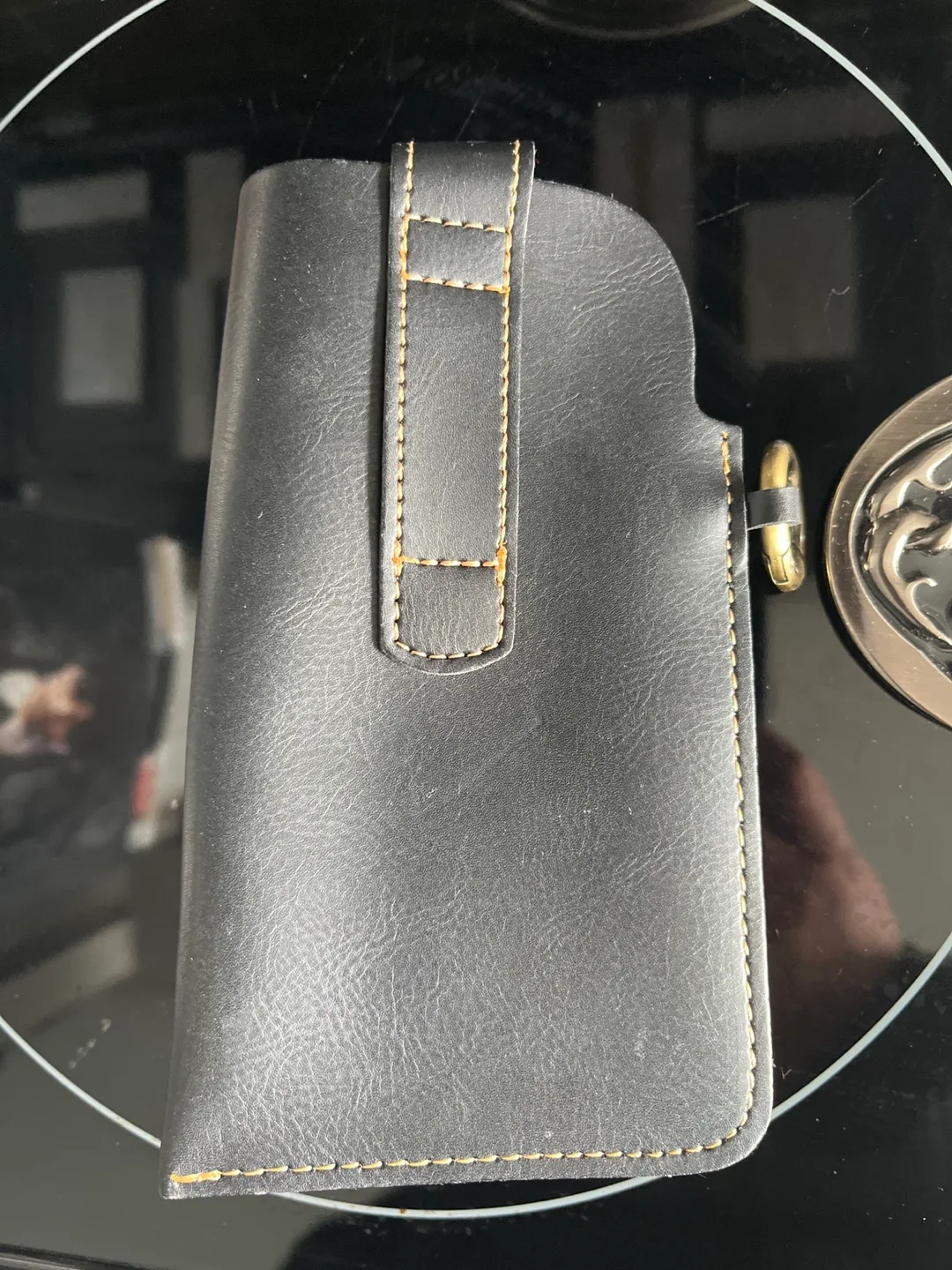 Harley Davidson Eagle Belt Buckle & Leather Phone Case image indicator(2)