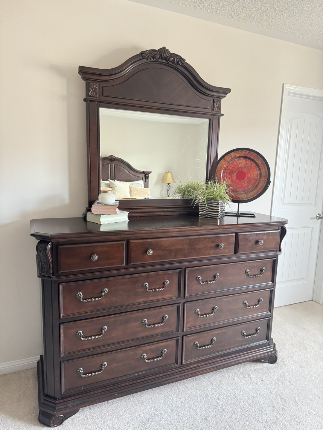 Dark Brown Bedroom Set - Queen Size - photo 2