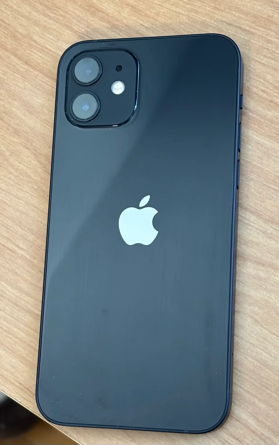 Mint Condition Apple iPhone 12 Unlocked image indicator(3)
