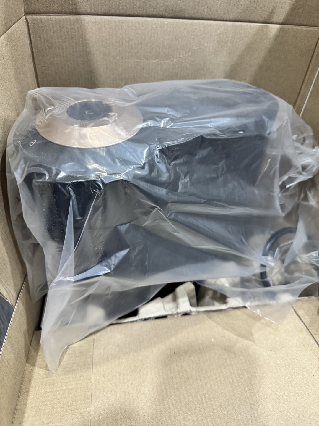 Nespresso Vertuo Next Coffee Machine (Unused) - photo 5