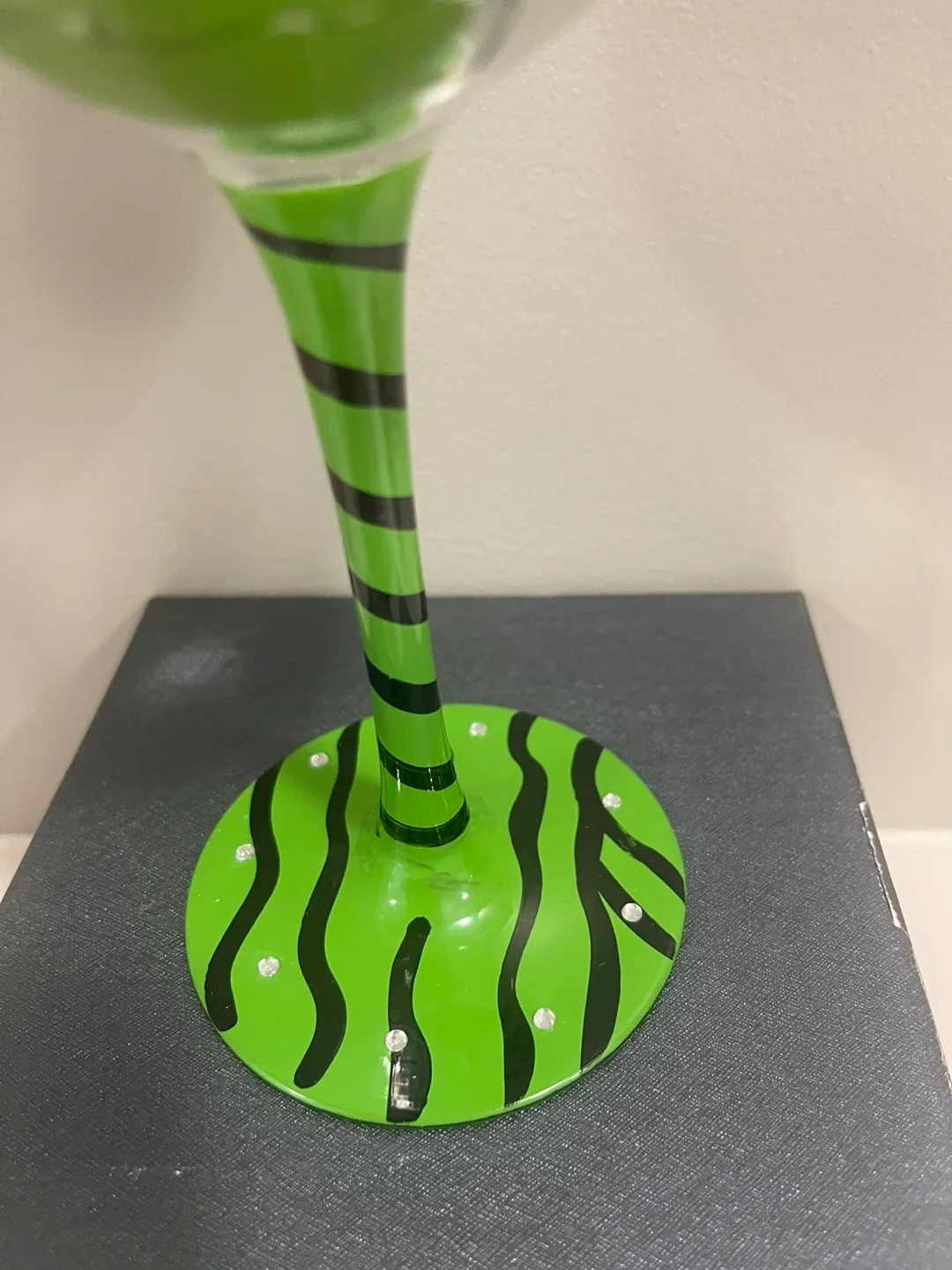 ***REDUCED*** Hand-painted Wine Glass - Girl You Look Good! image indicator(5)