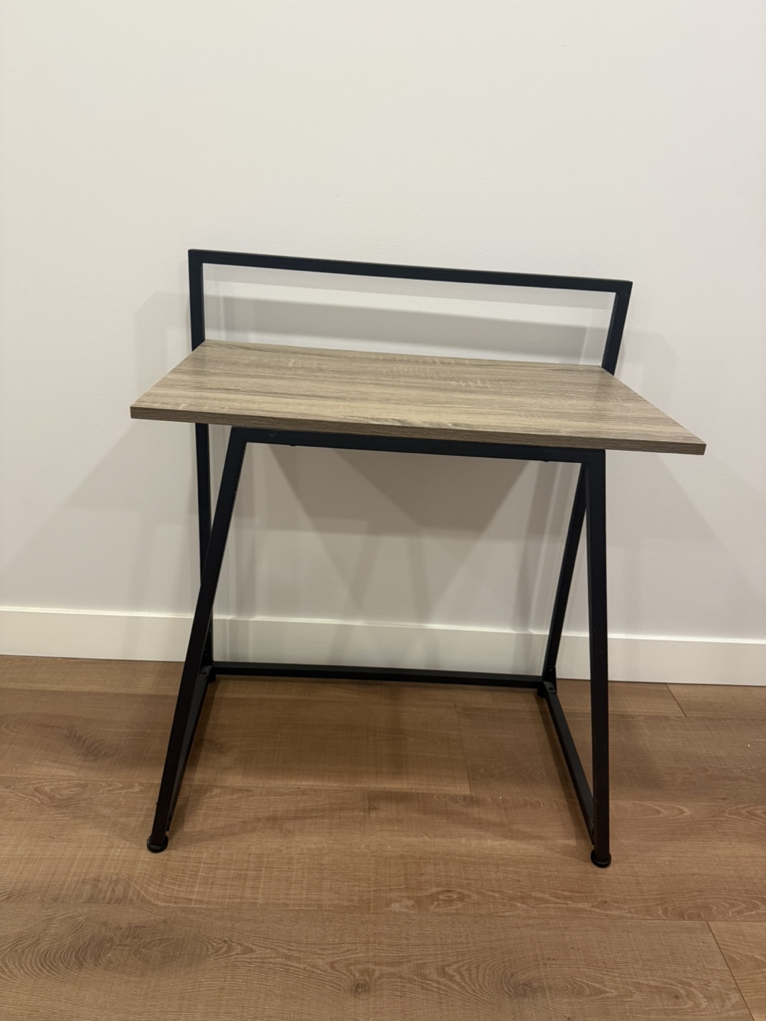 Small Desk with Metal Frame - photo 4