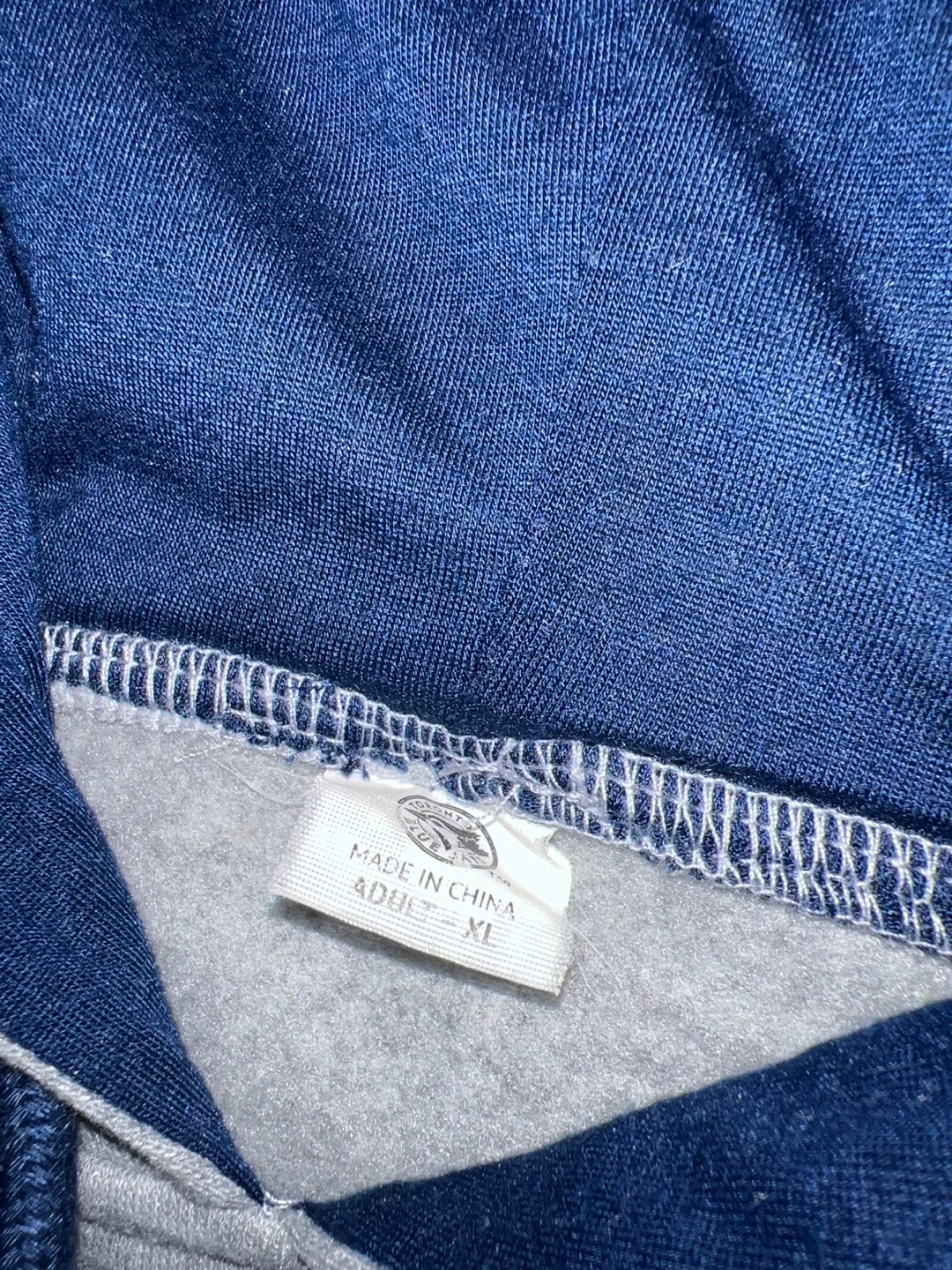 Mens Toronto Blue Jays Hoodie - Size XL image indicator(2)