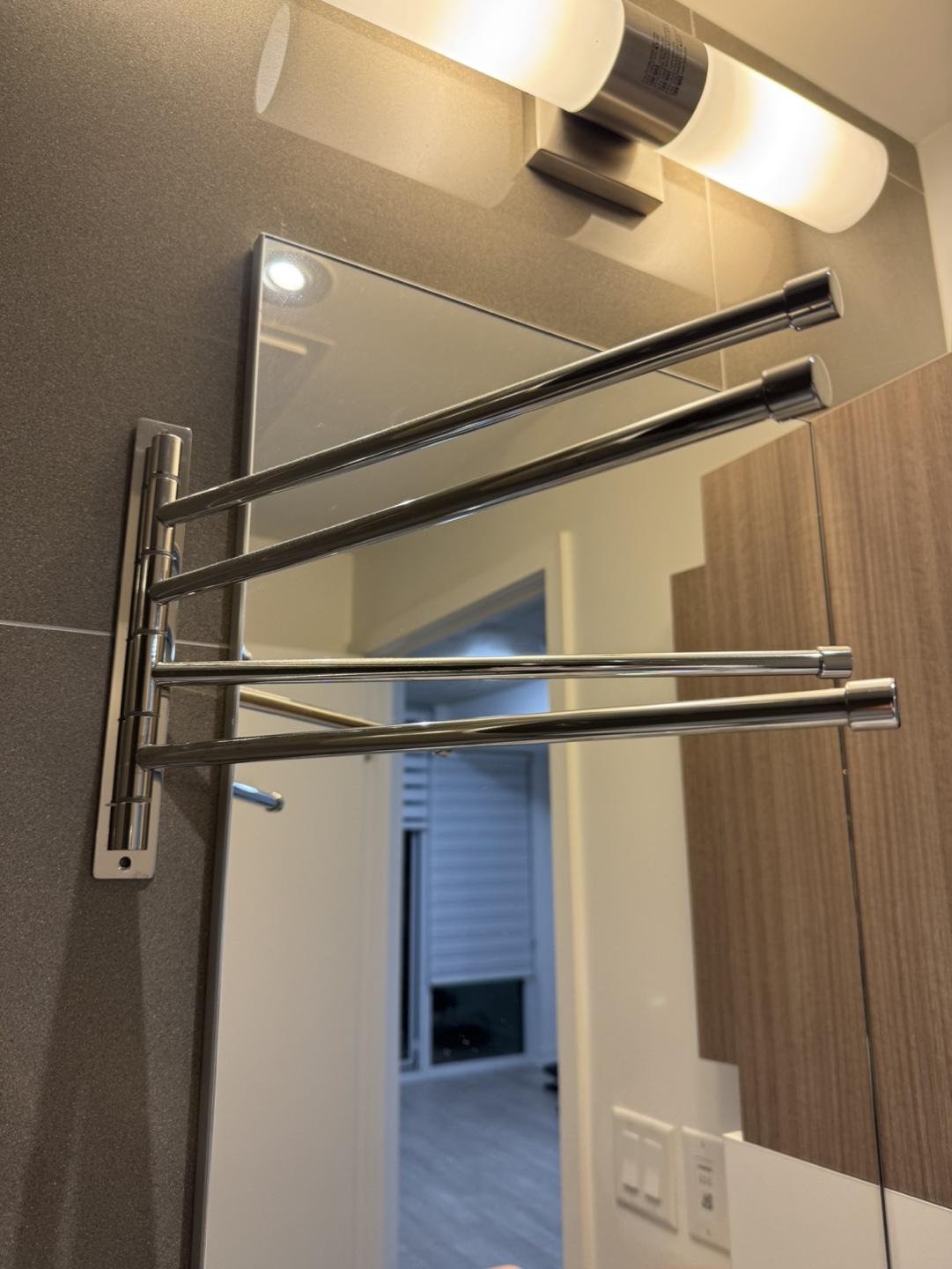 Bathroom Towel Rack - photo 2
