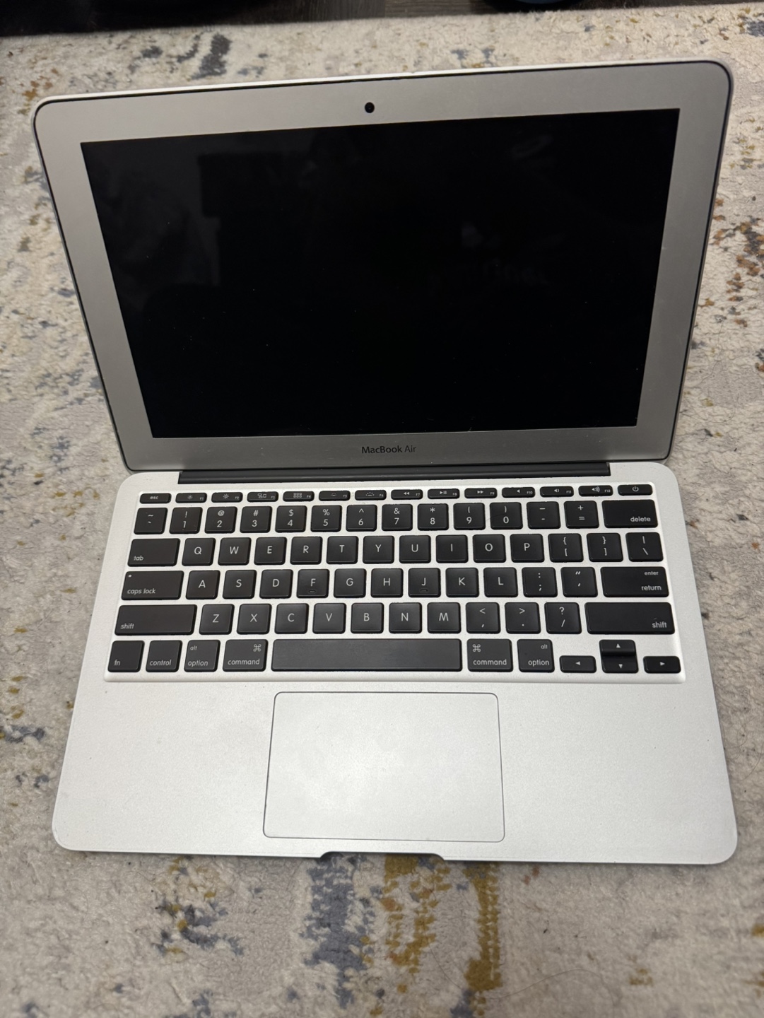 MacBook Air 2012 - photo 2