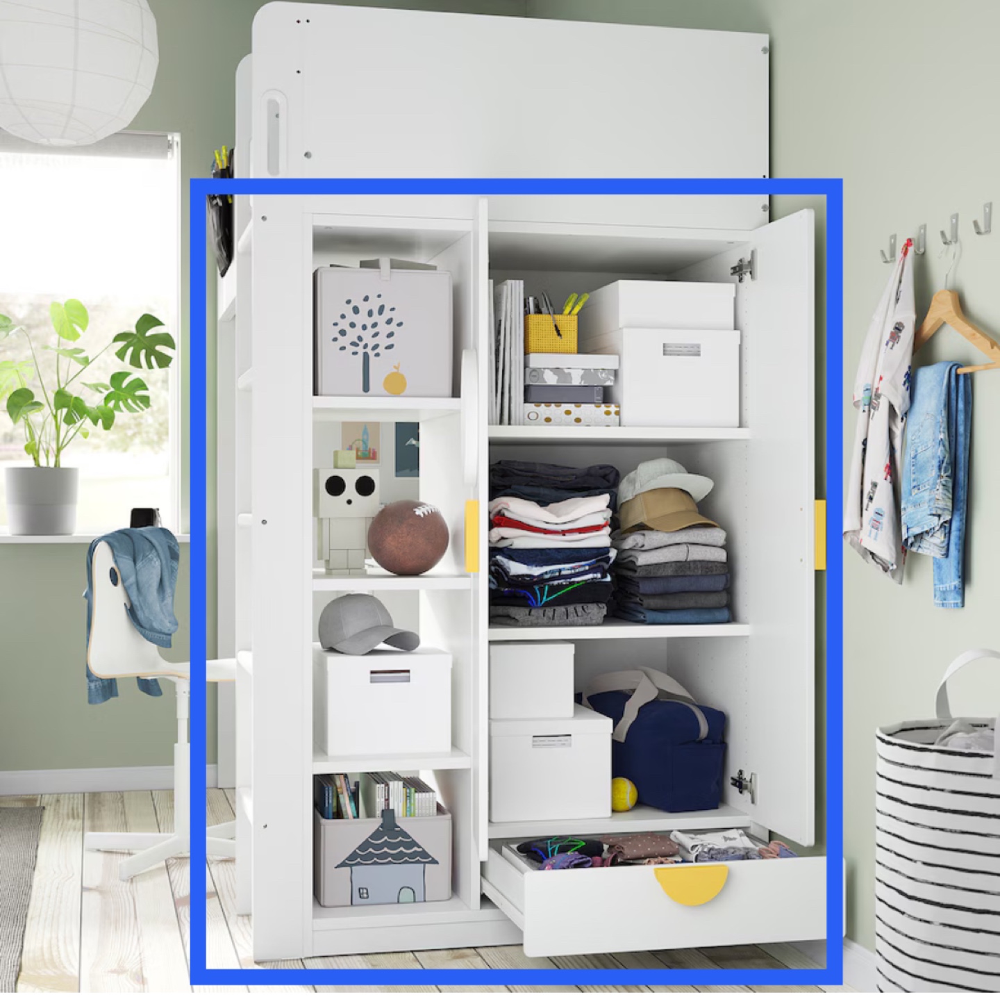 IKEA smastad White Wardrobe with Shelves