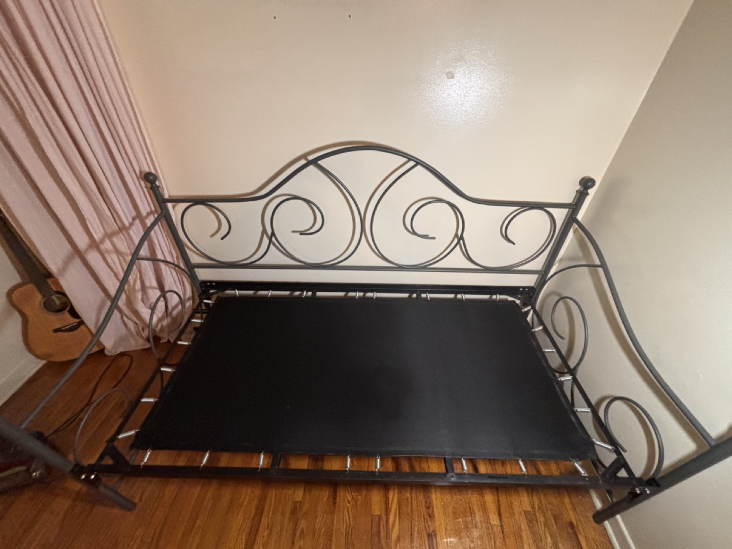 Metal Daybed Frame - photo 2