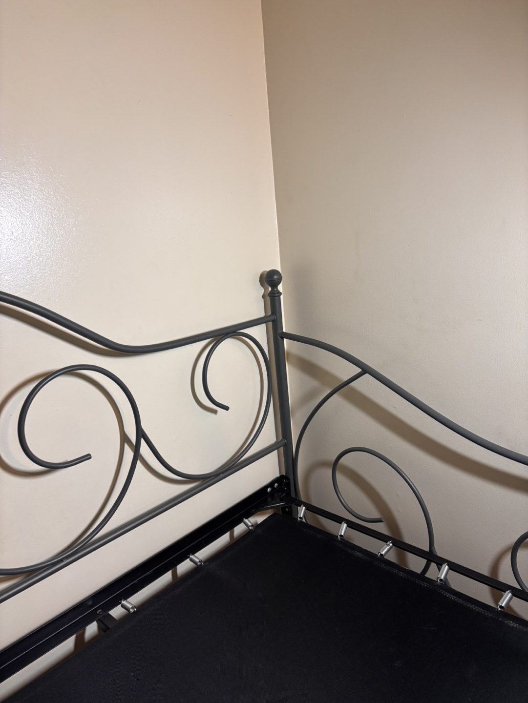 Metal Daybed Frame - photo 3