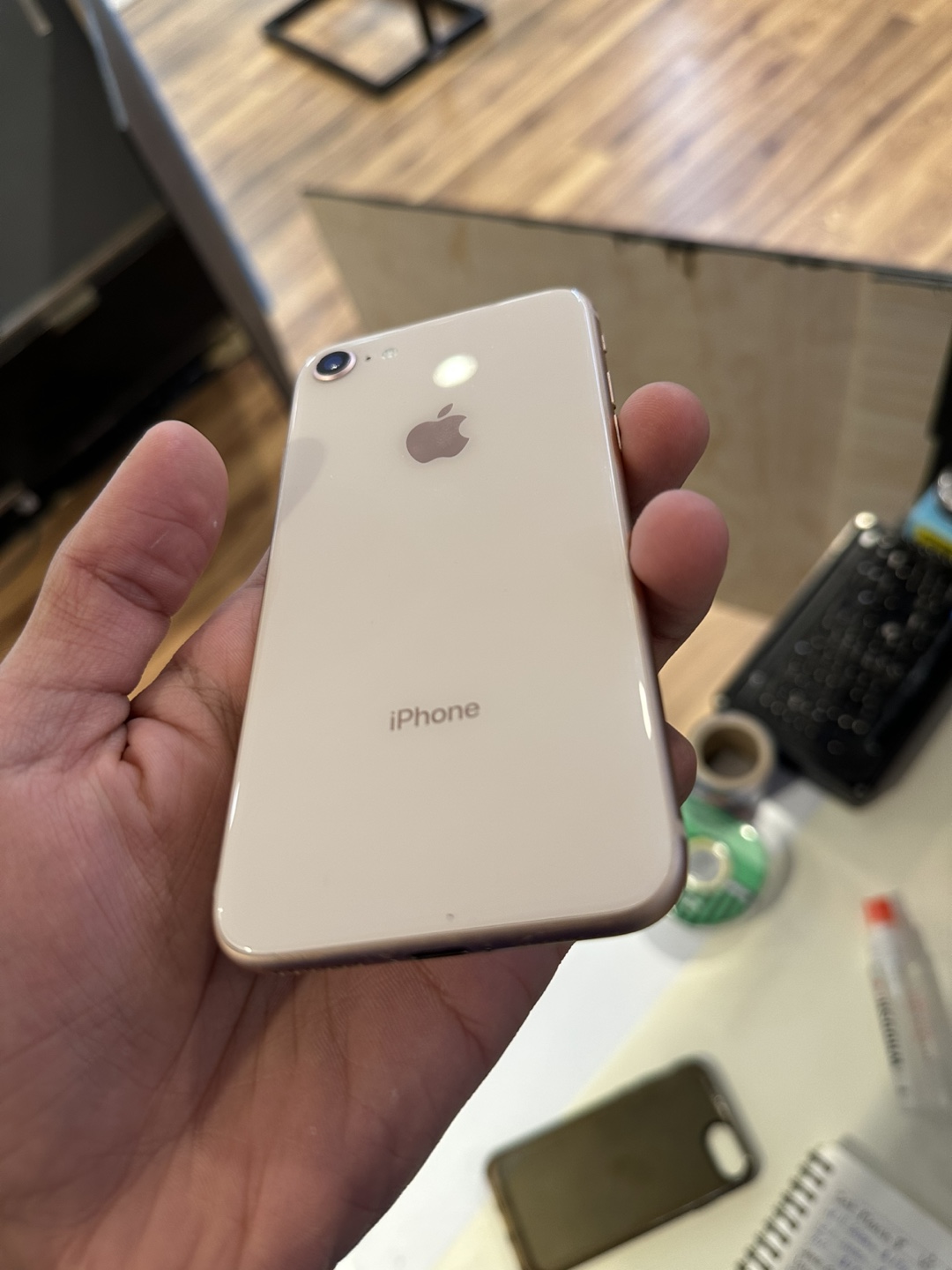 iPhone 8