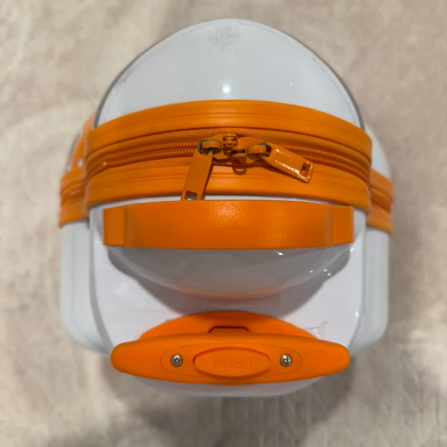 Disney Store Star Wars BB-8 Hard Shell Rolling Luggage Carry-On image indicator(8)