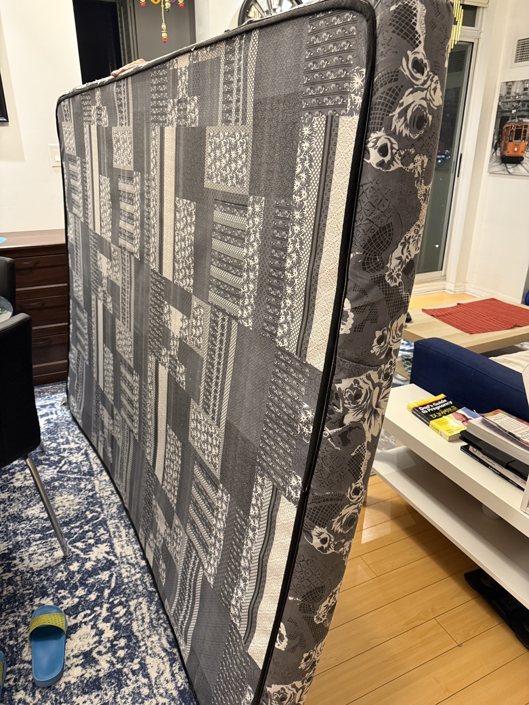Queen Mattress - photo 2