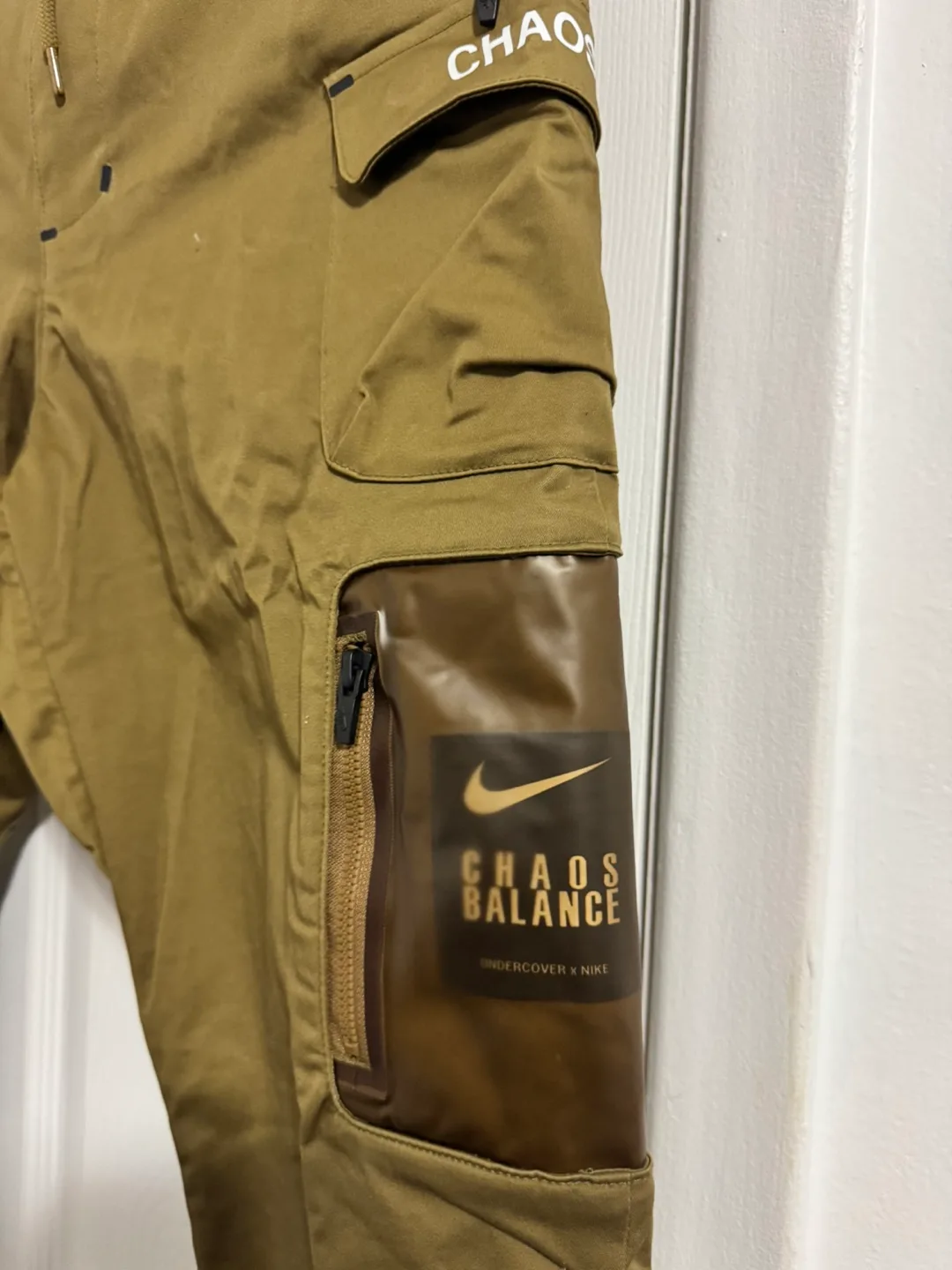 NWT Nike x Undercover Jun Takahashi Cargo Pants (XS) image indicator(2)