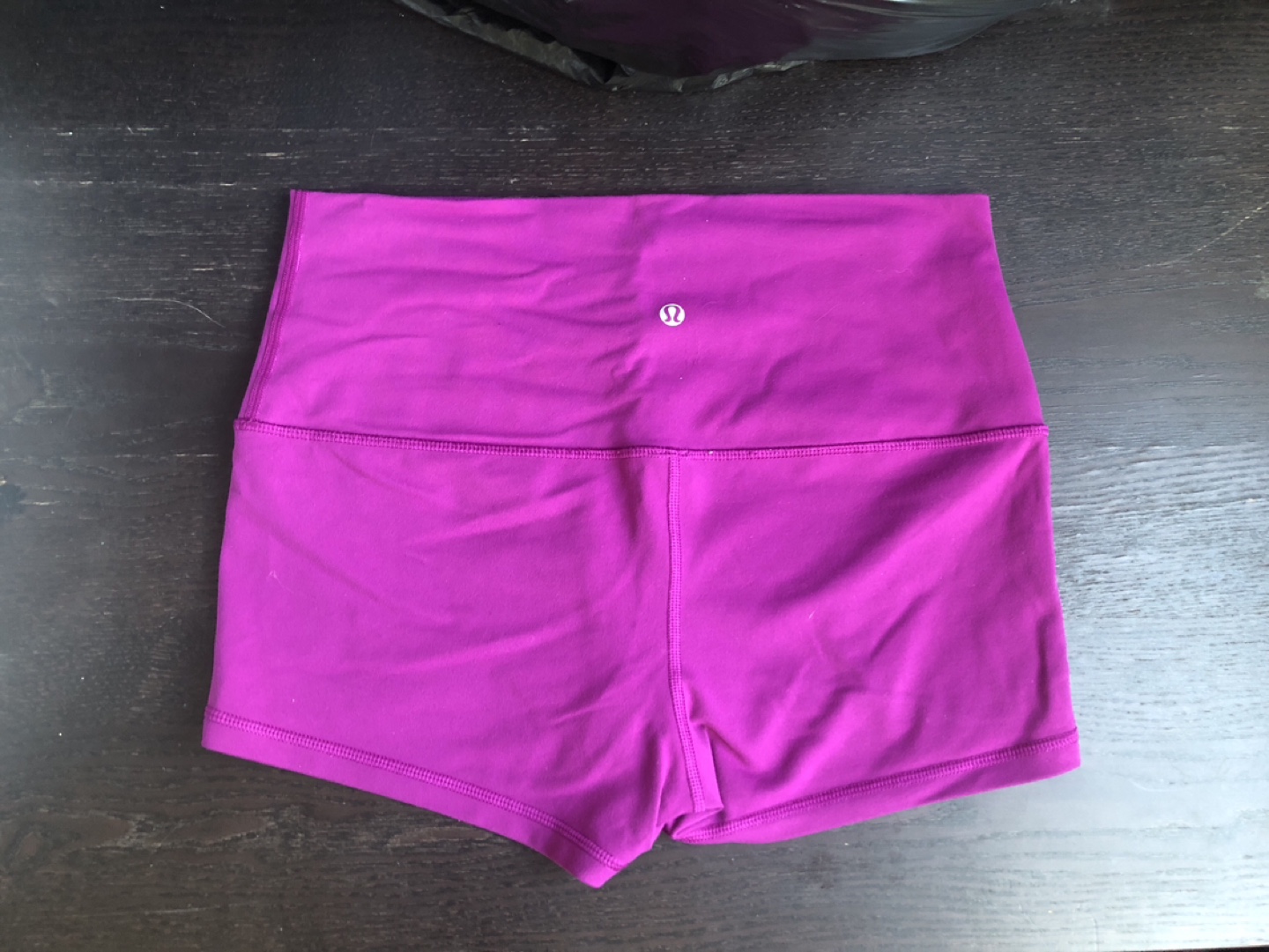 Women’s Lululemon 2” Seam Shorts Size 10 - photo 2