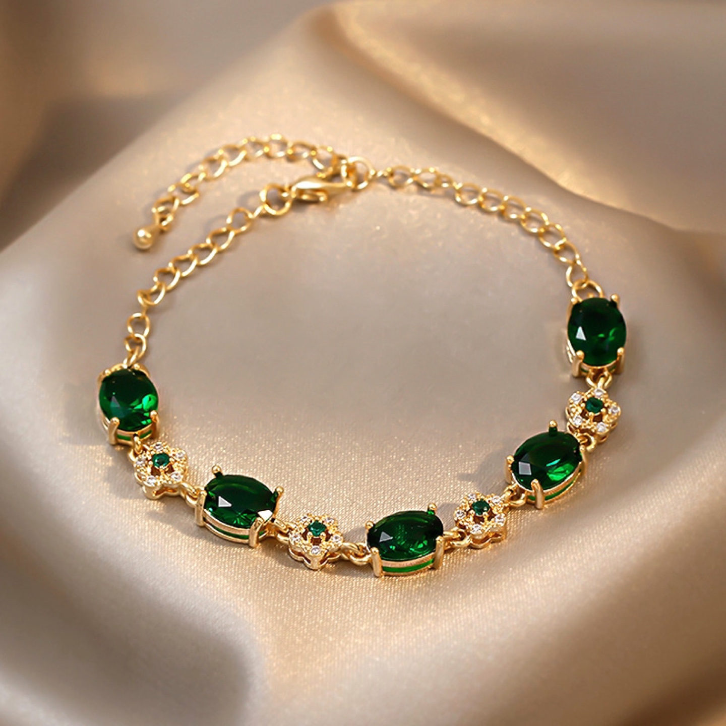 Elegant Gold Plated Emerald Green bracelet