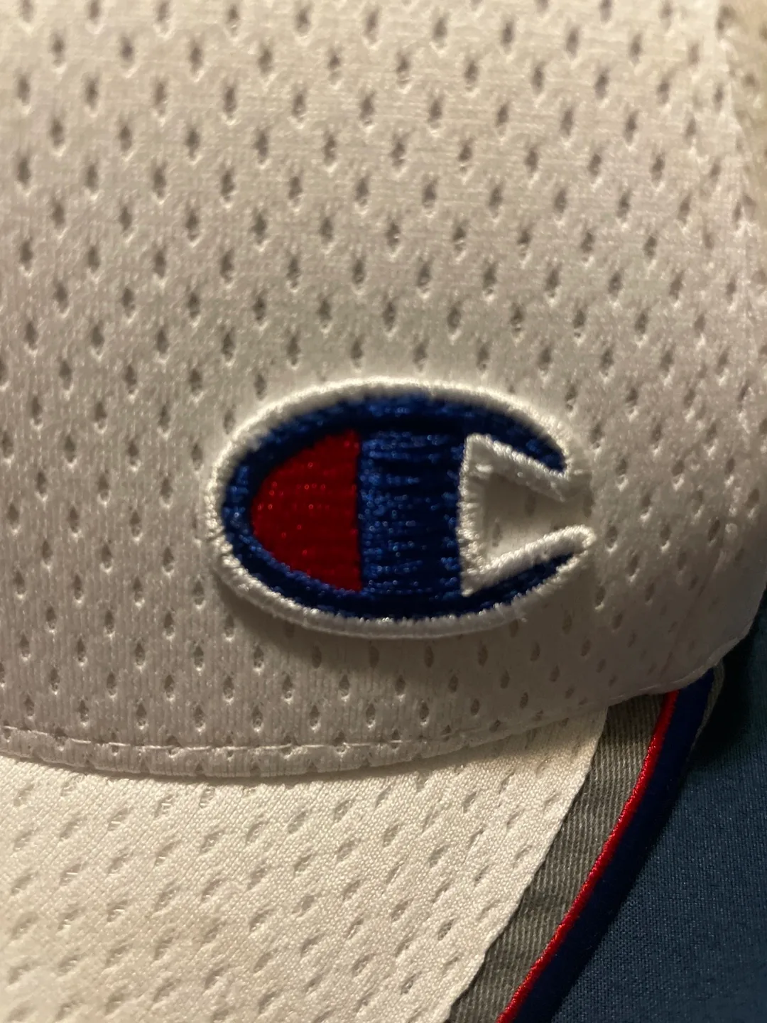 Champion White Mesh Baseball Cap image indicator(2)