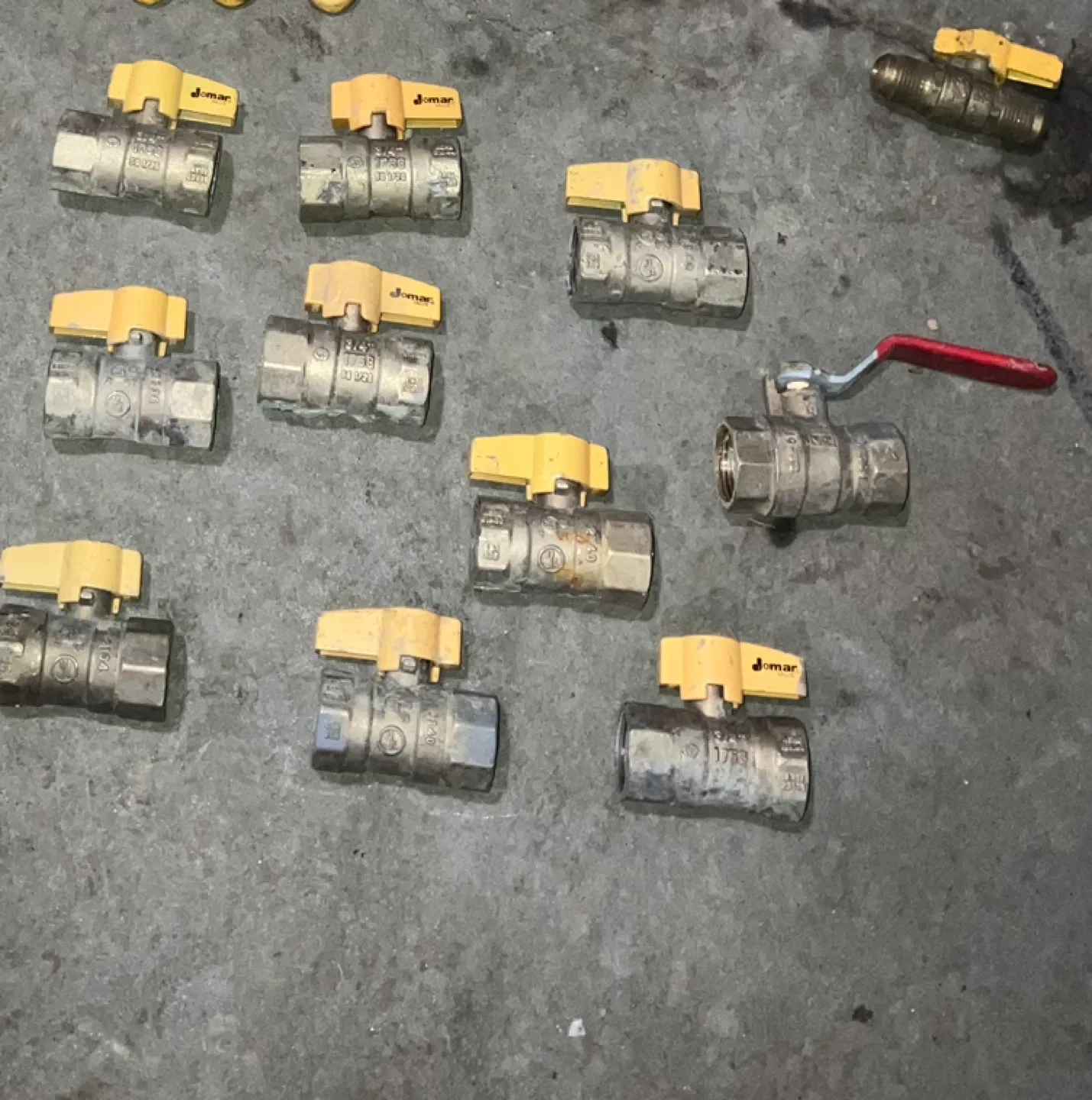 Different Types Of Fittings, Parts and Connectors image indicator(5)