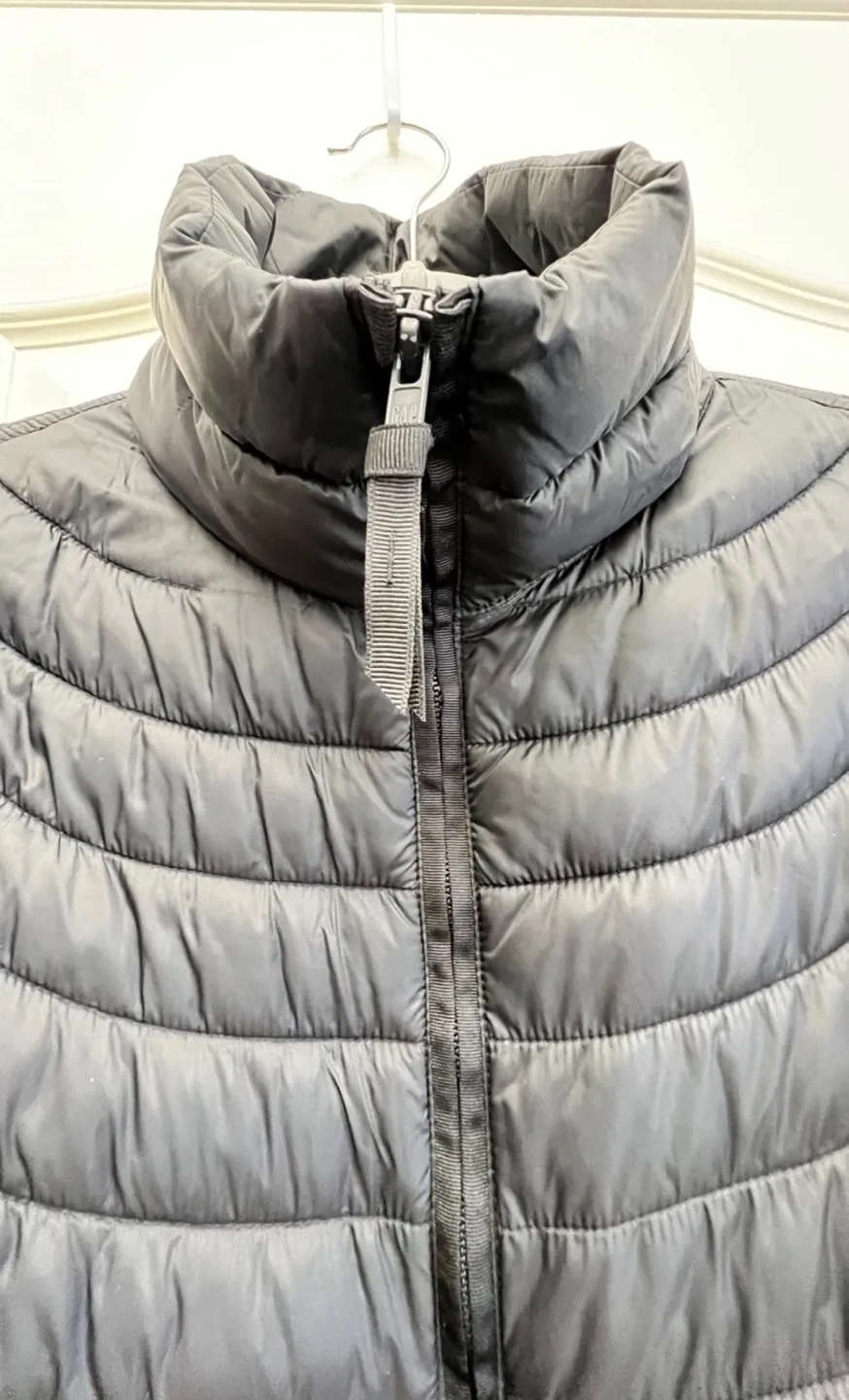 GAP packable puffer jacket image indicator(5)